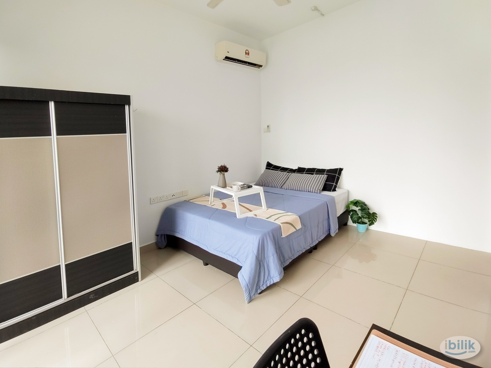 Medium Room at Skyville 8, Old Klang Road with balcony  KTM Petaling, OKR, Jalan Klang LamaOUG, Sungai Besi, Taman Desa, - Image 3