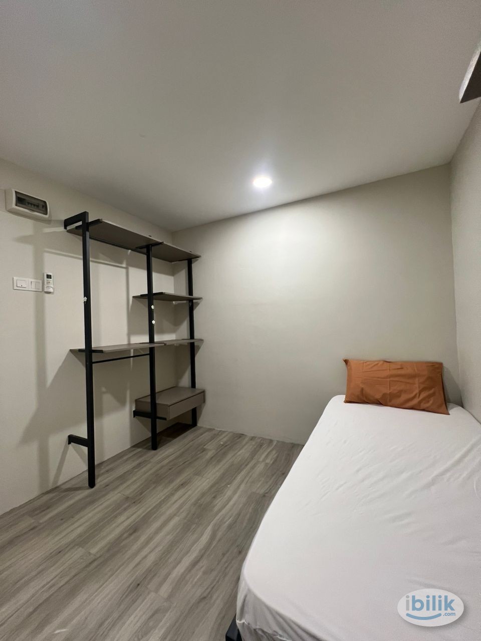 Raya Promo 🕌 Working at Main Place Mall ❓ Room for Rent near LRT USJ21 - Image 4