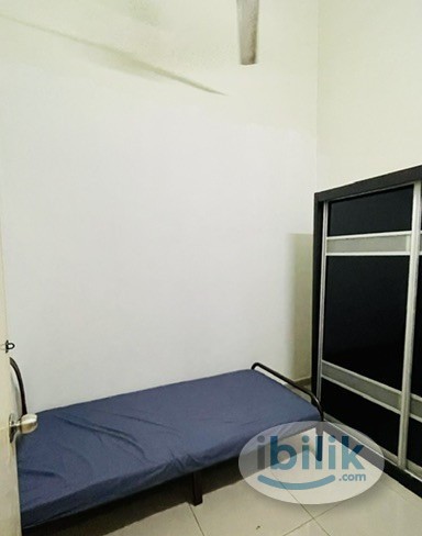 👏🏻👏🏻👏🏻Terrace Room For Rent At Puchong, Free Parking🤩🤩🤩 - Image 1