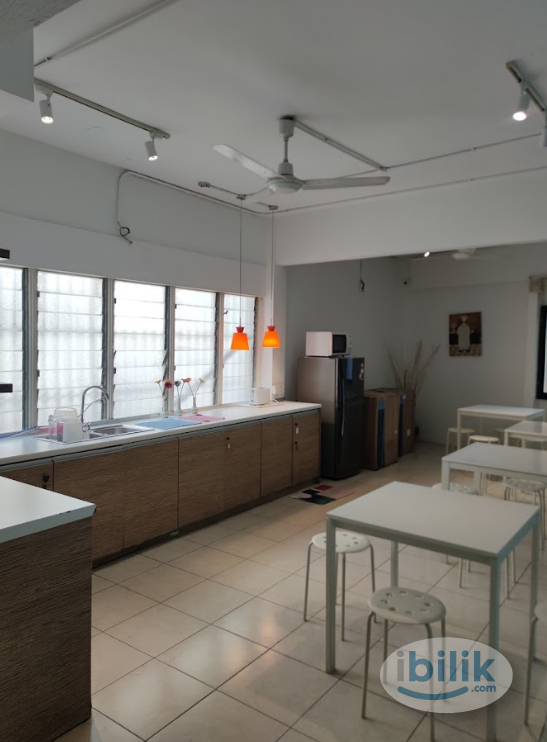 ❗Move In Immediately❗ Master Room for Rent 😍 - Image 1