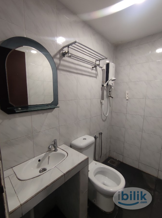 0 DEPOSIT❗Master Room ✨ Maluri Room for Rent 🏬 - Image 3