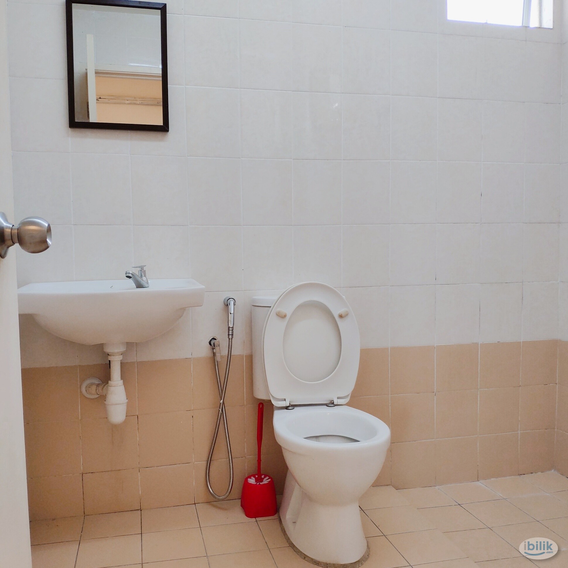 Single Room, Fan Only, 24 Hour Security near Equine Park, Putra Permai, Hosp Serdang, UPM, Mines, Balakong, Putrajaya, I - Image 5