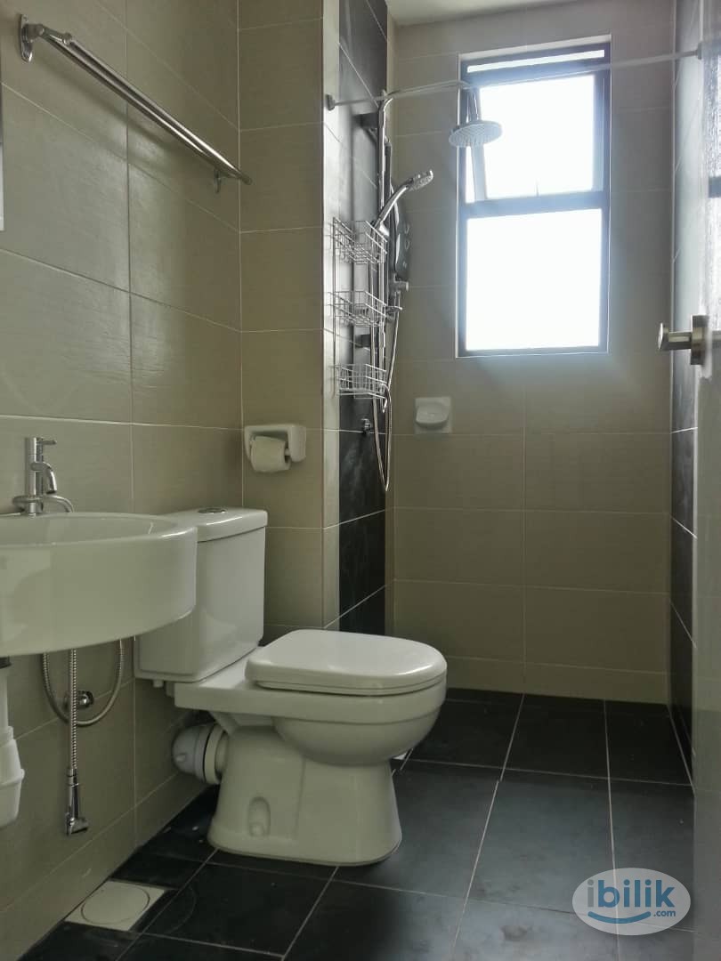 Single Room C/W Bed For Rent, D'alamanda Condo (Near Maluri LRT/MRT Station) (Walking Distance to Sunway Velocity &  - Image 2