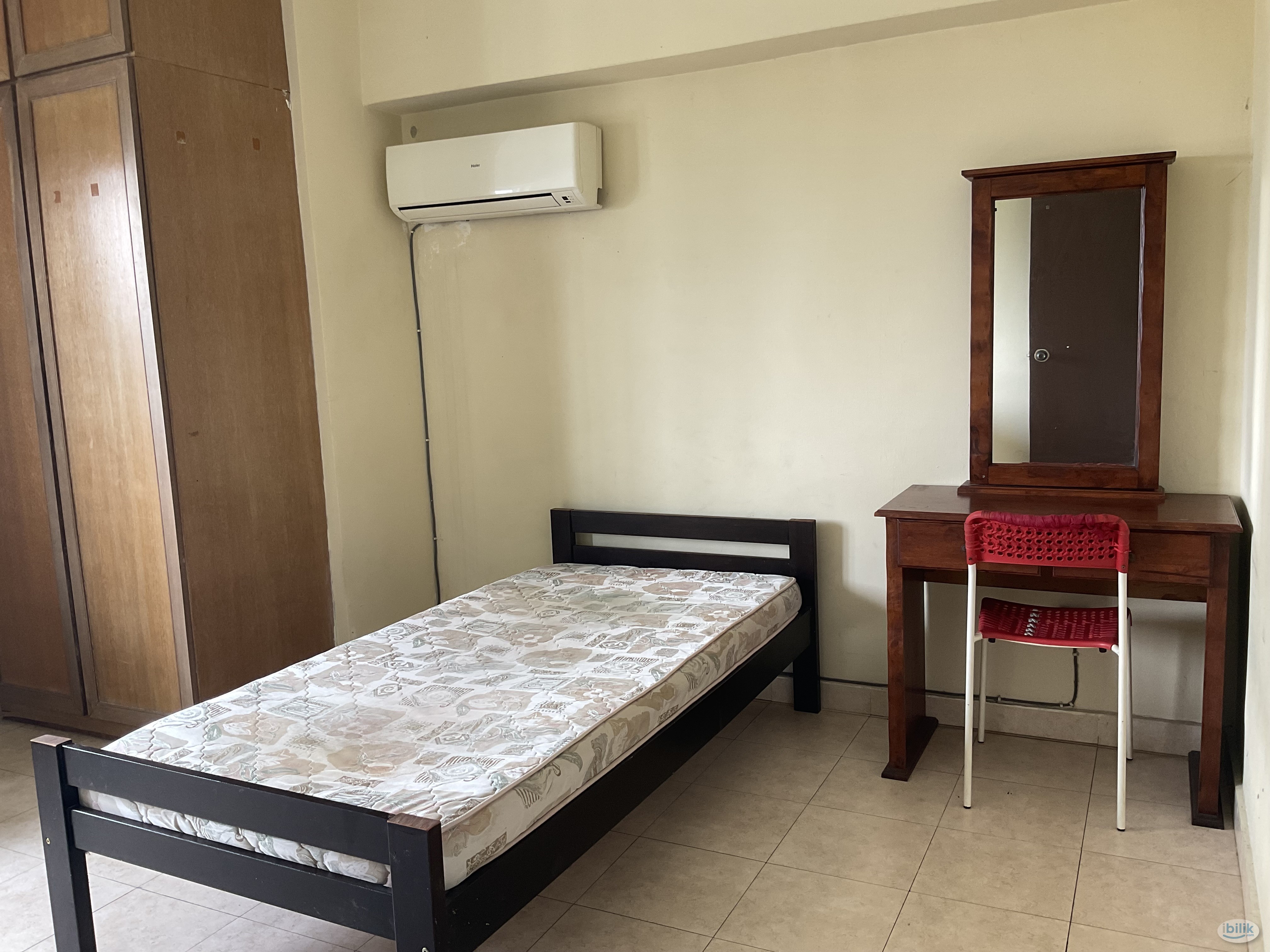 Middle Room at Desa Kiara, TTDI - Image 2