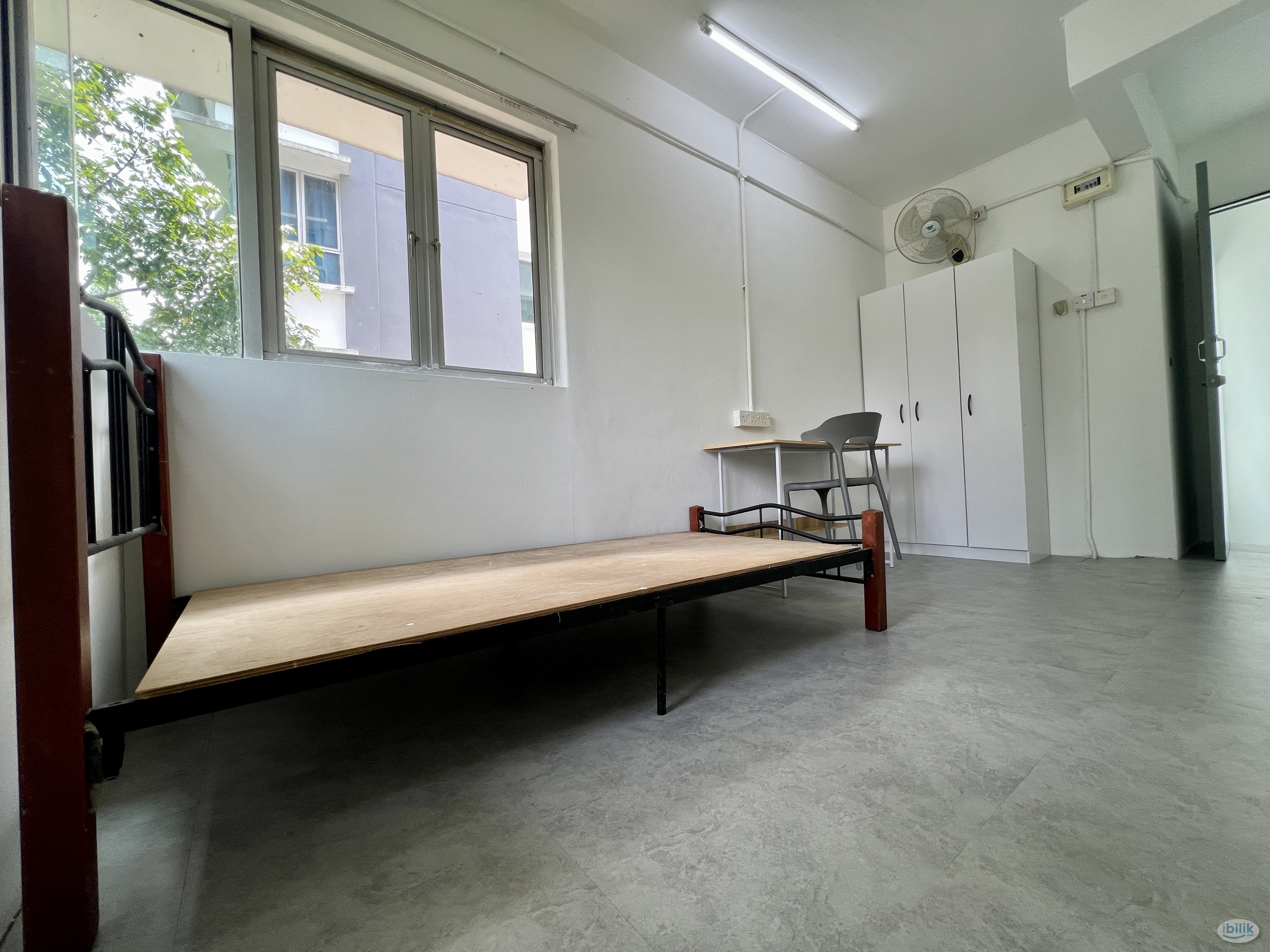 Single Room at Cyberia Crescent 1, Cyberjaya - Image 2