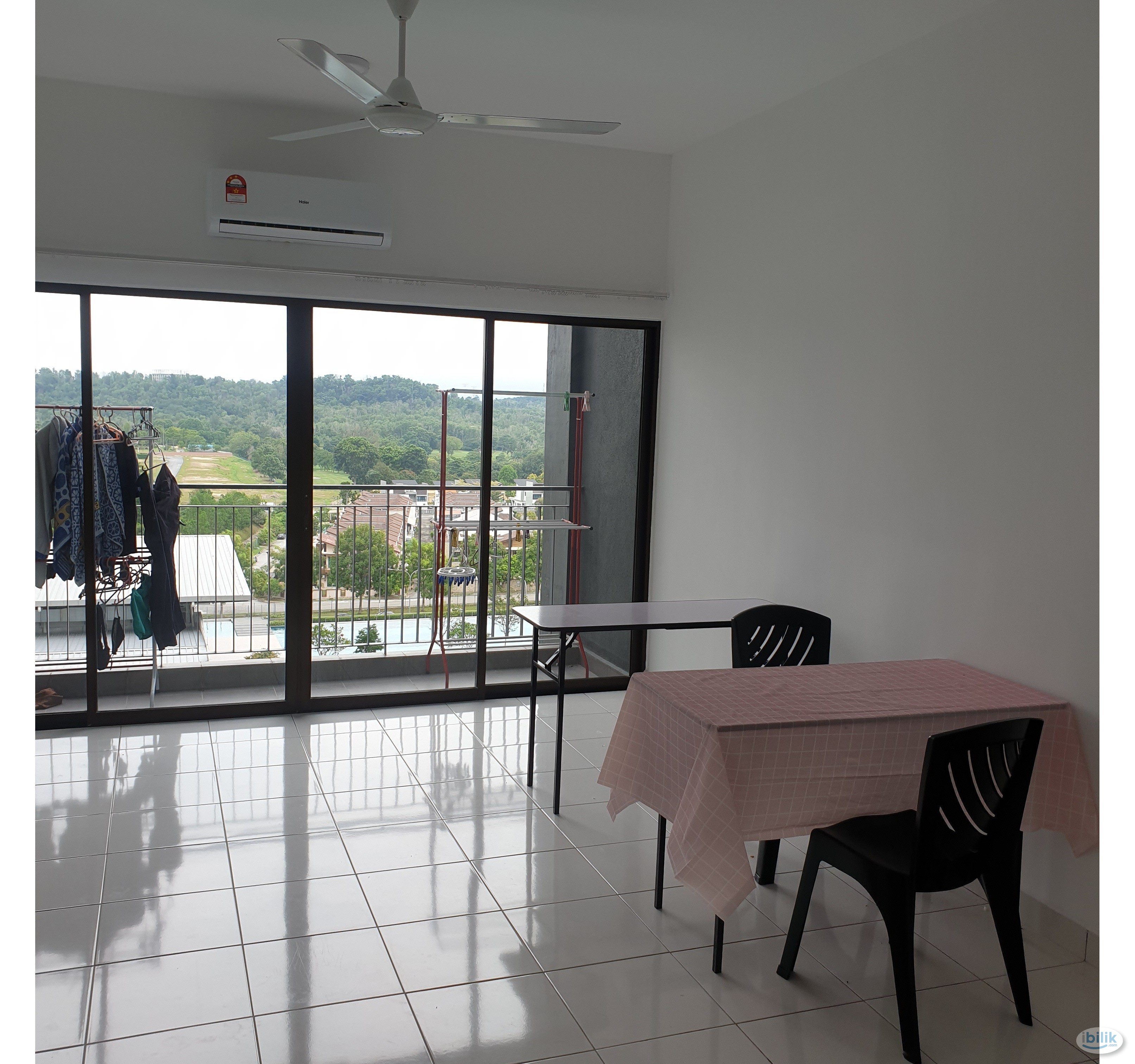 Middle Room Nilai - Residensi Lili  Nilai ( Free Wifi ) - Image 3