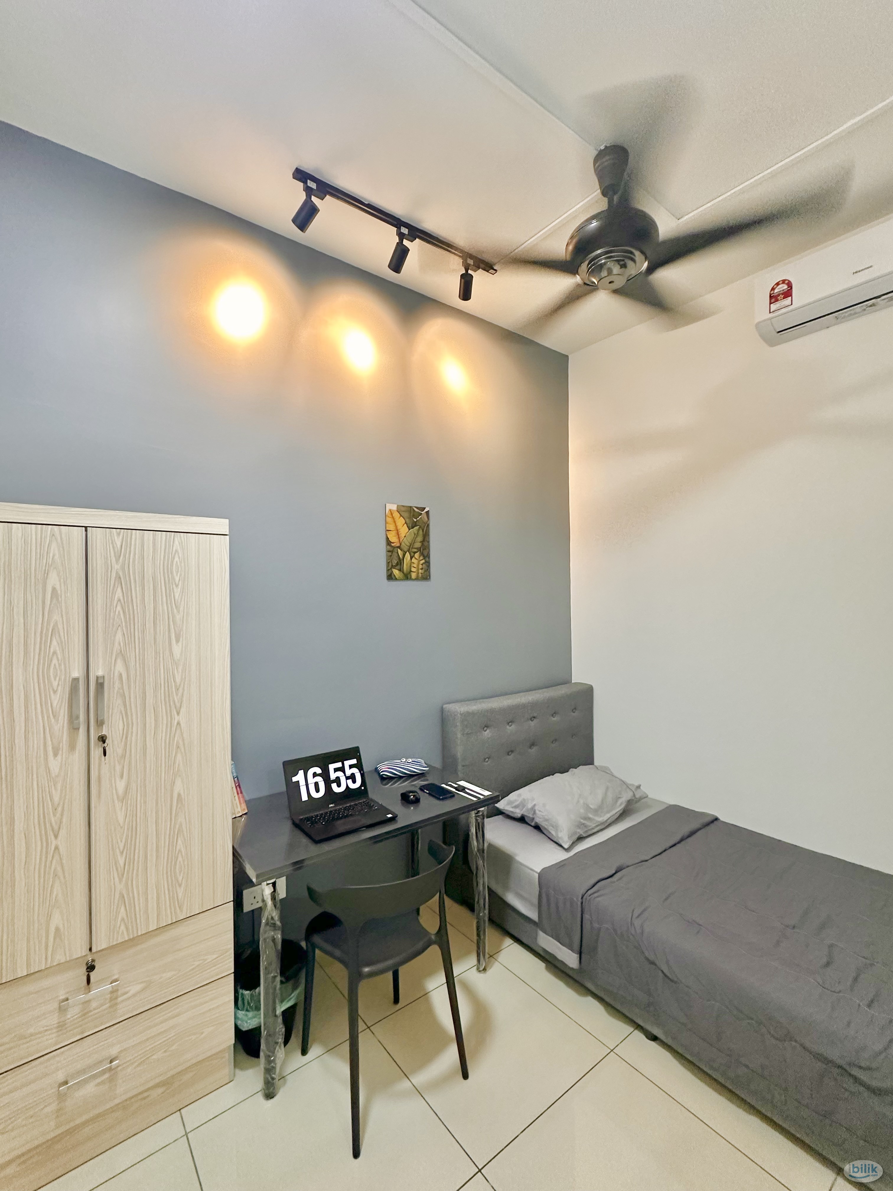 Single Room at Bayan Lepas, Penang - Image 1