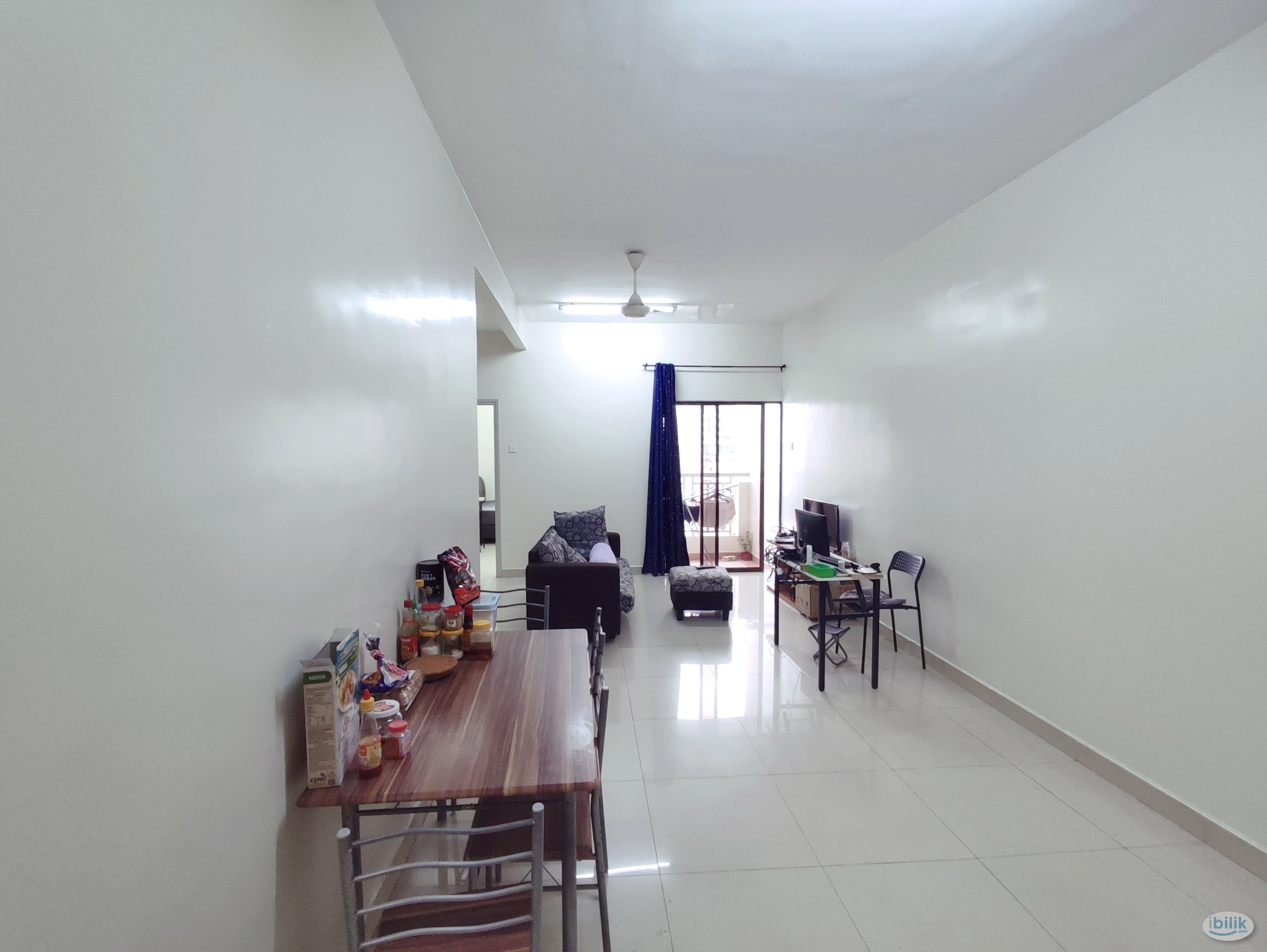 High floor Master bedroom at Pelangi utama condominium - Image 4