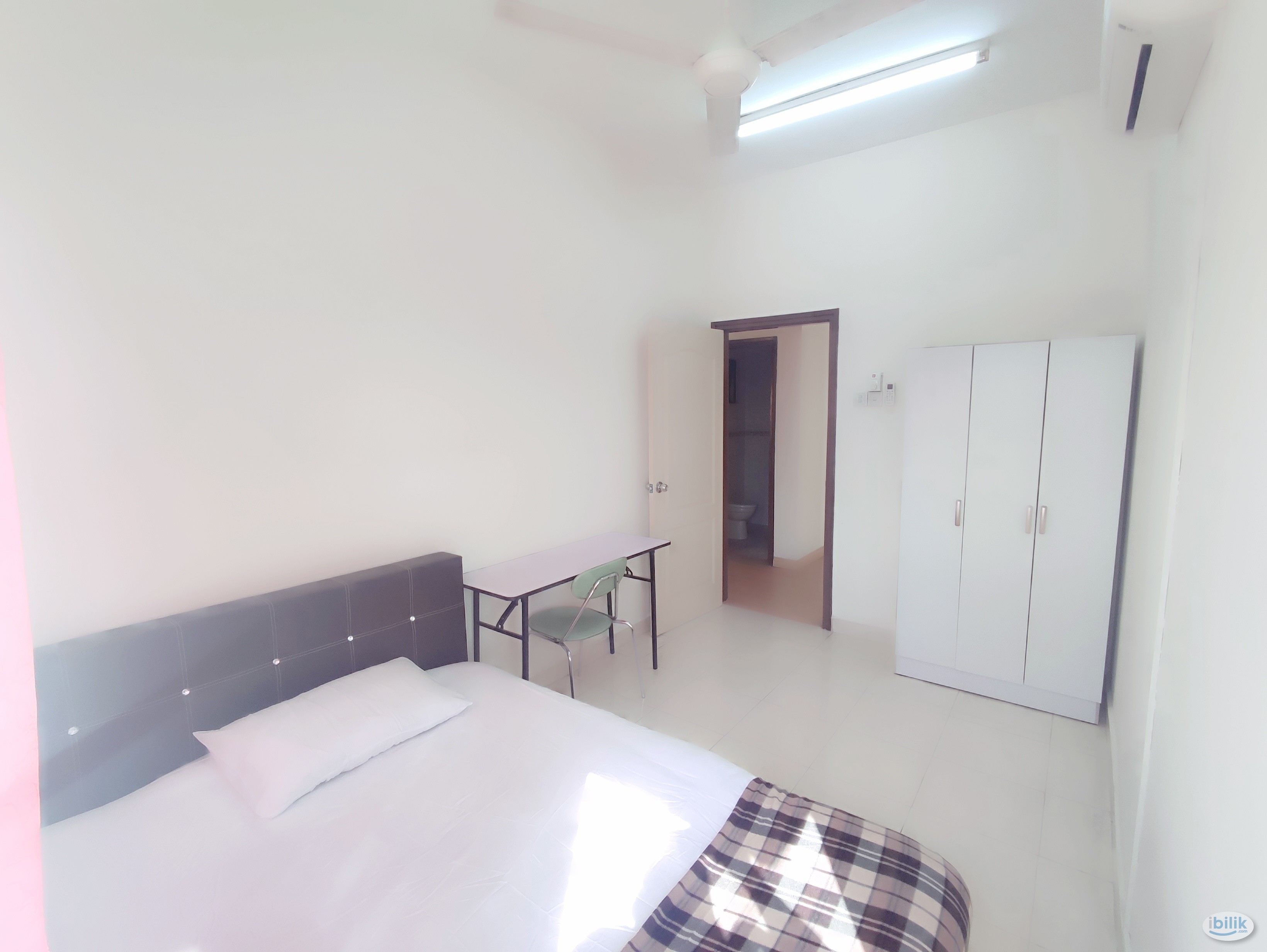 ⭐⭐⭐ FEMALE MIDDLE ROOM AT PELANGI UTAMA CONDO - Image 2
