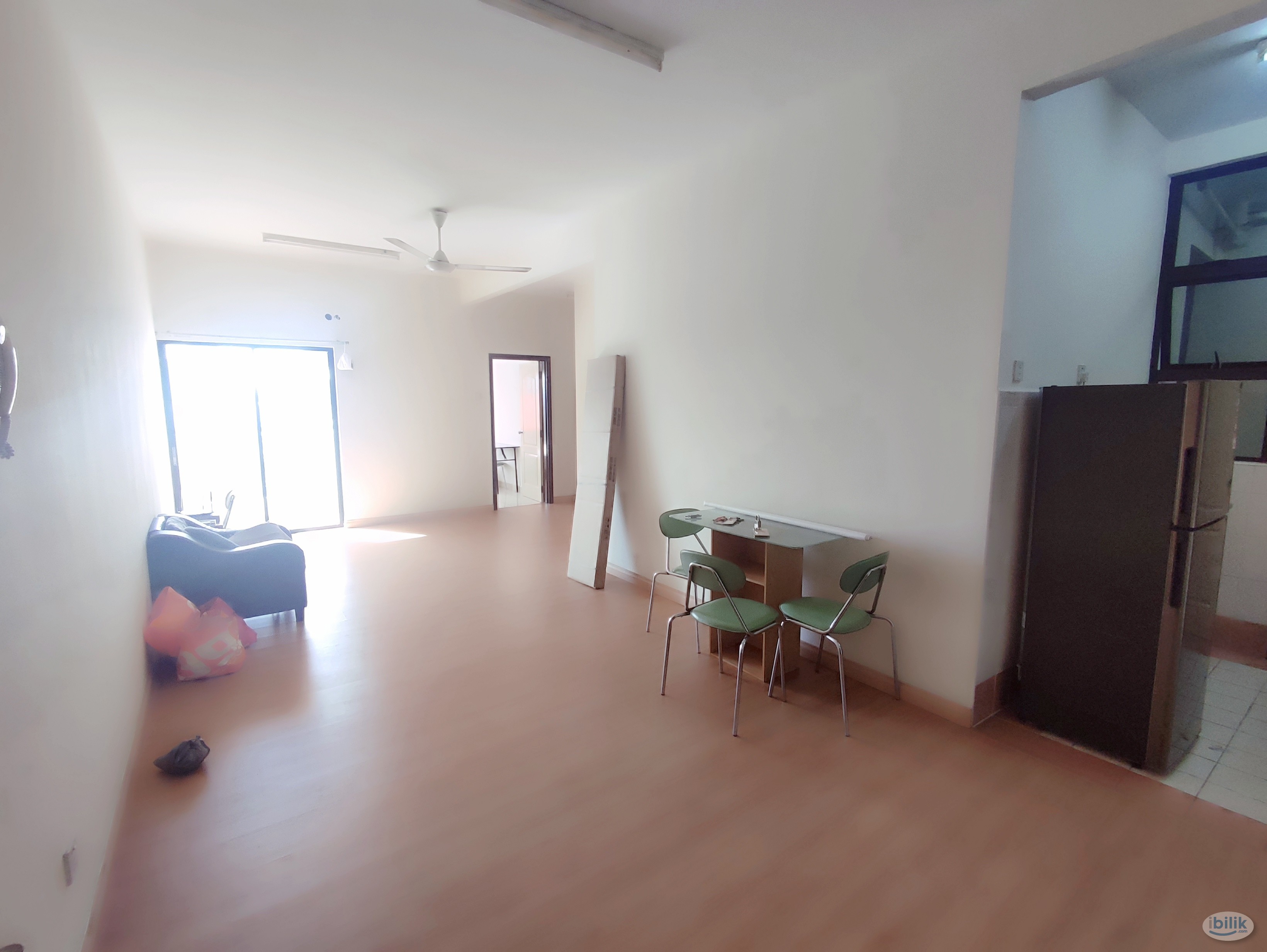 ⭐⭐⭐ FEMALE MIDDLE ROOM AT PELANGI UTAMA CONDO - Image 3