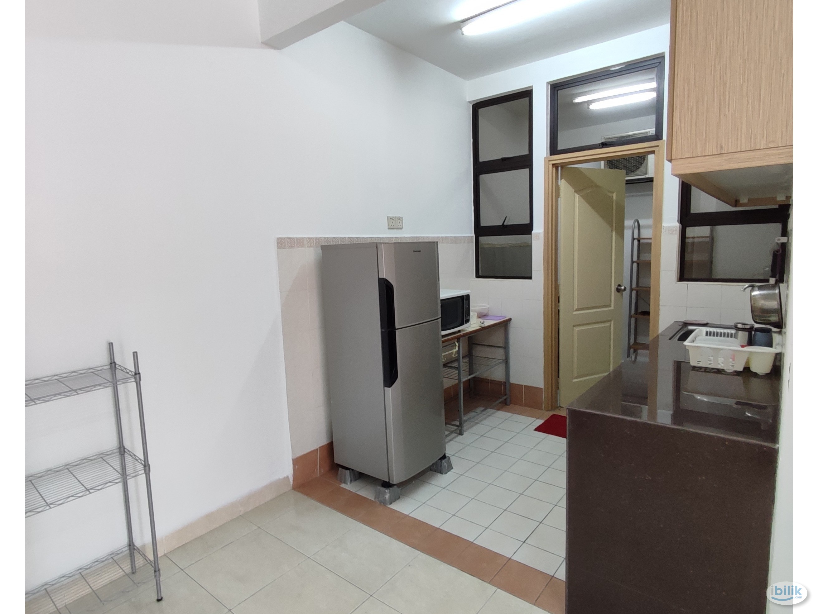Female master bedroom at Pelangi utama condominium - Image 5