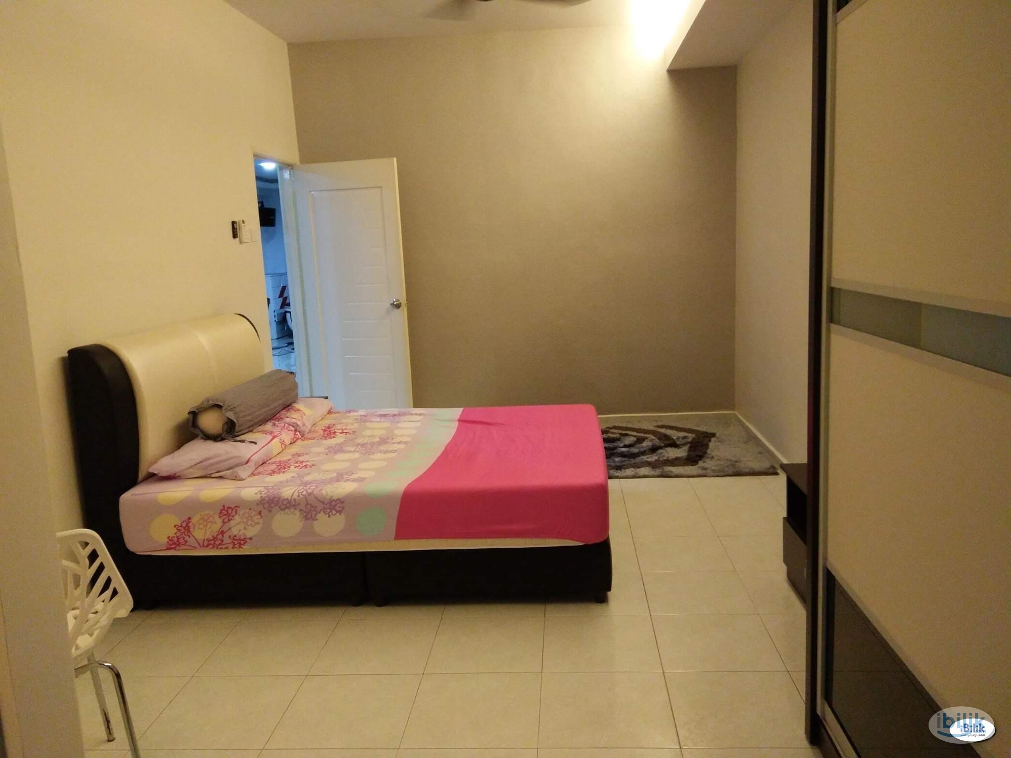 Nice and Master Room at Taman Angkasa Nuri, Batu Berendam - Image 1