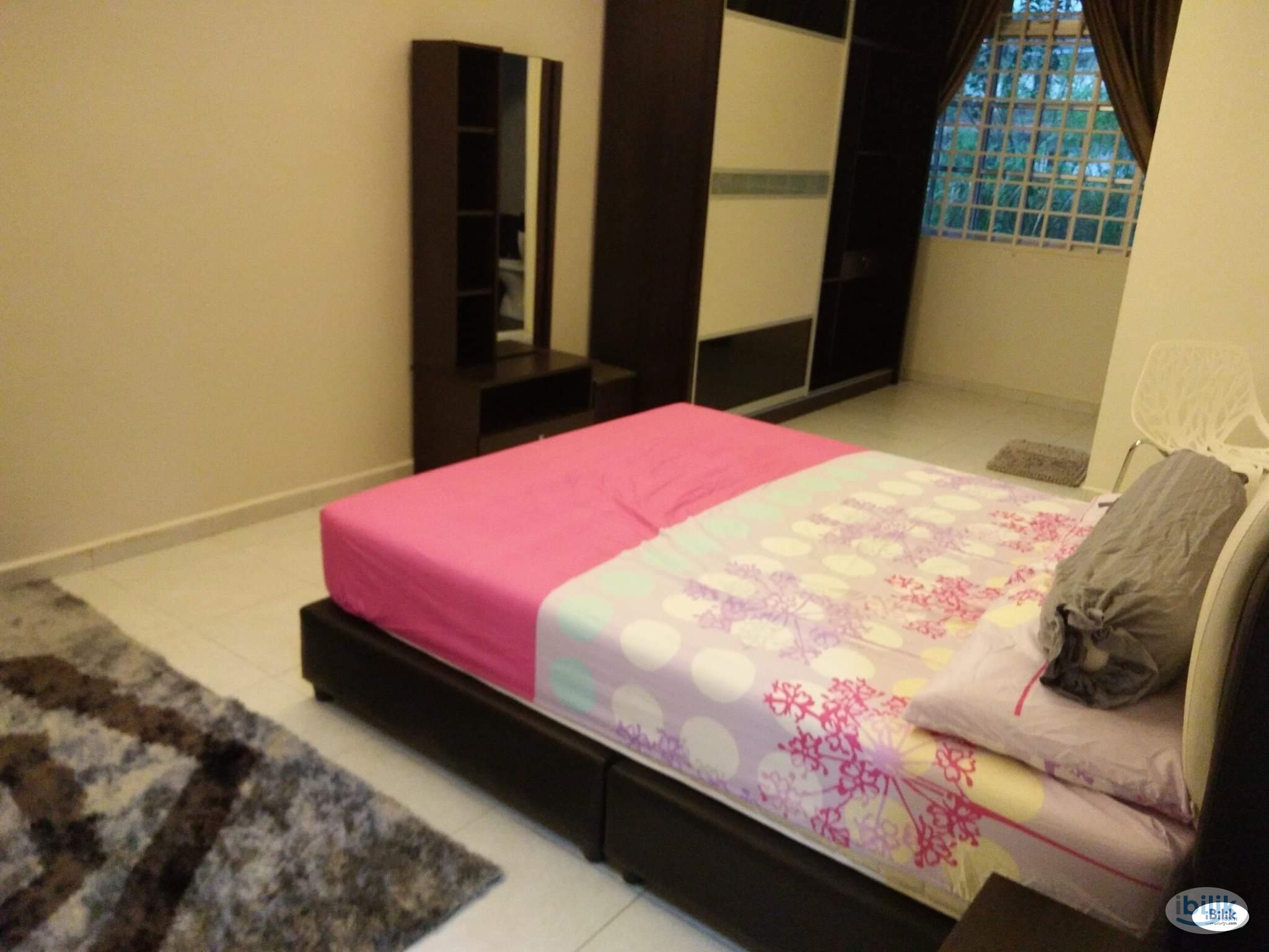 Nice and Master Room at Taman Angkasa Nuri, Batu Berendam - Image 2