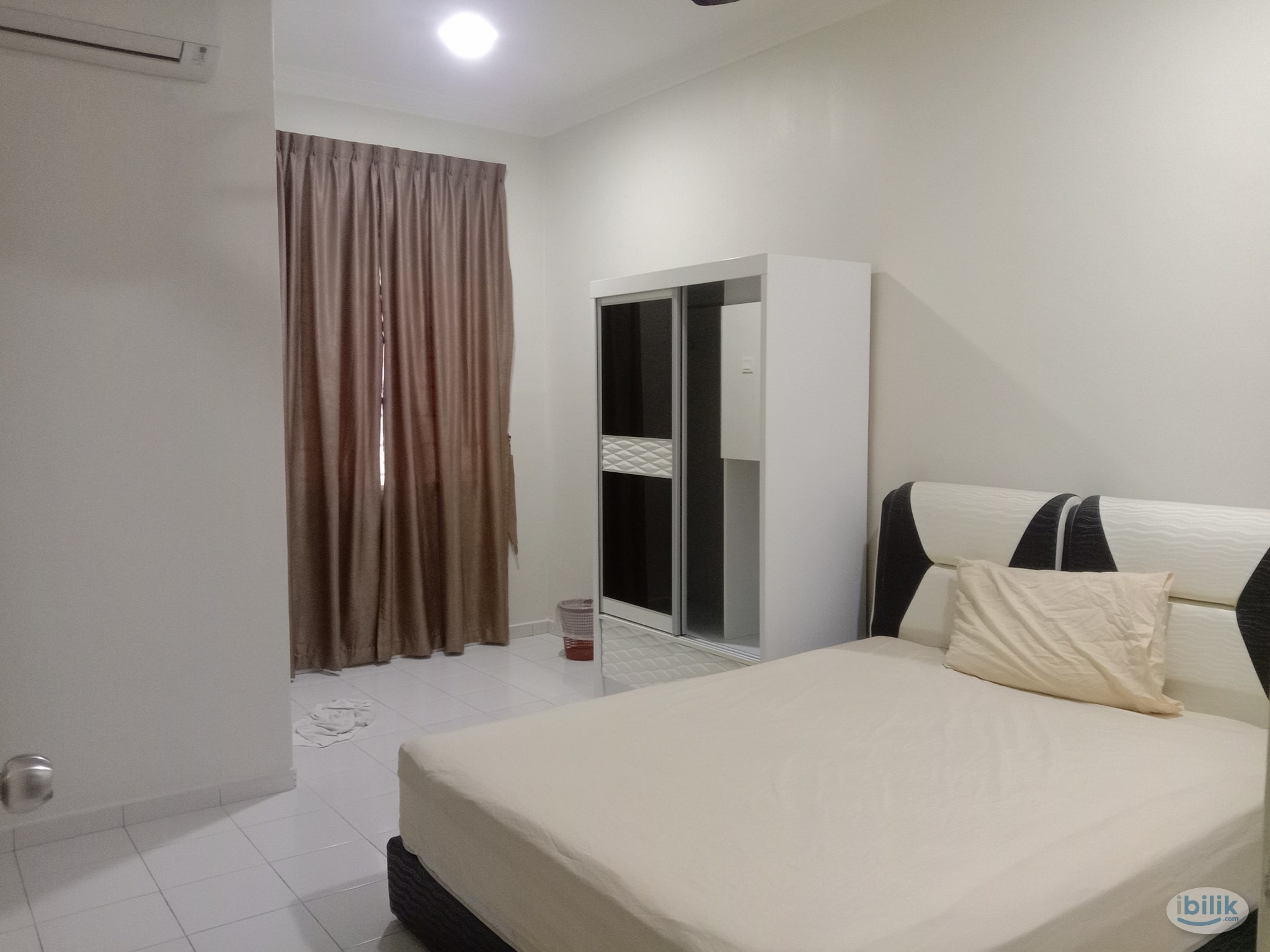 Female Middle Room at Taman Angkasa Nuri, Batu Berendam - Image 1