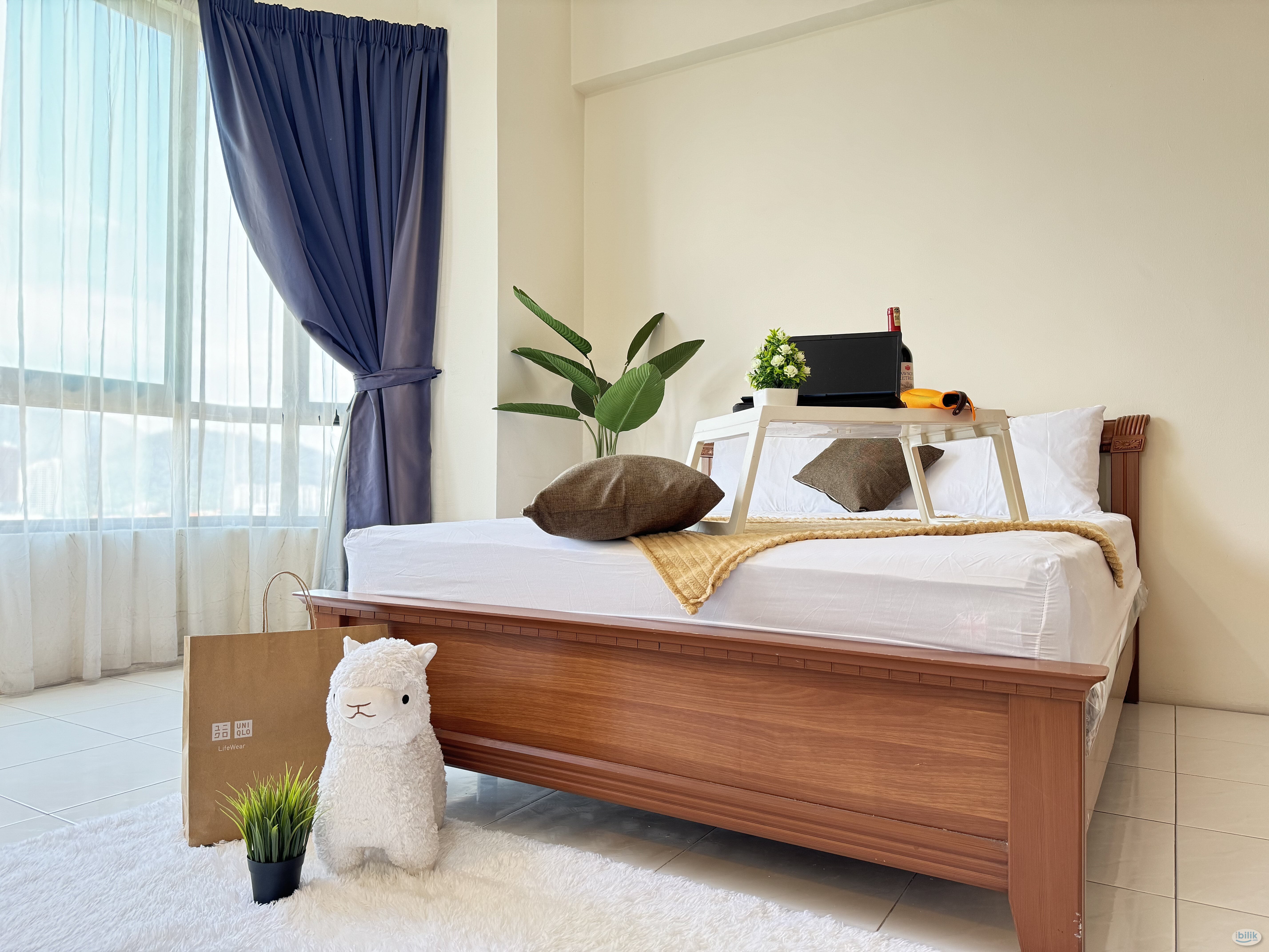 🔥MASTER QUEEN ROOM WITH OWN BATHROOM🔥 @ SRI PANGKOR CONDOMINIUM - Image 1