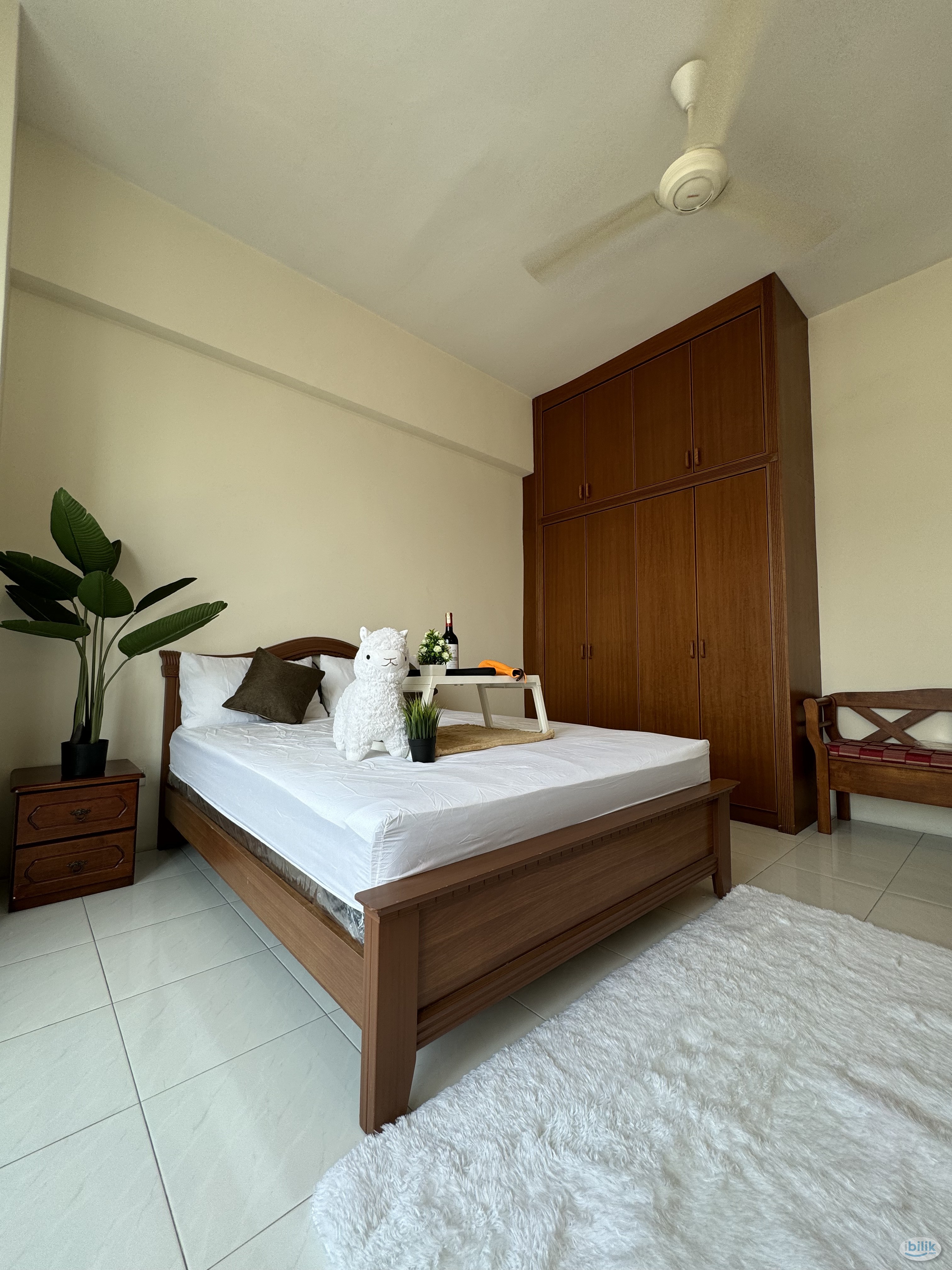 🔥MASTER QUEEN ROOM WITH OWN BATHROOM🔥 @ SRI PANGKOR CONDOMINIUM - Image 2