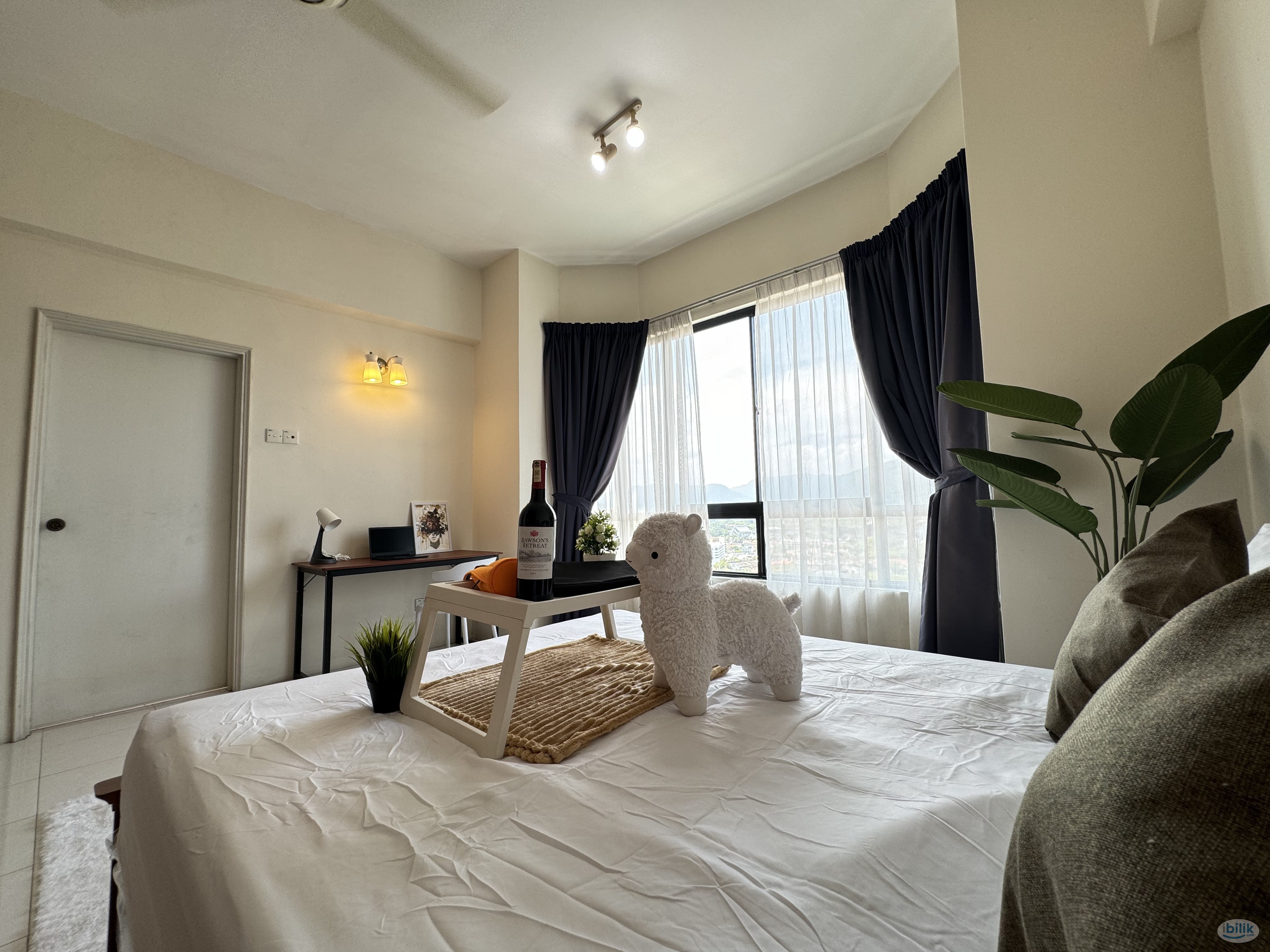 🔥MASTER QUEEN ROOM WITH OWN BATHROOM🔥 @ SRI PANGKOR CONDOMINIUM - Image 3