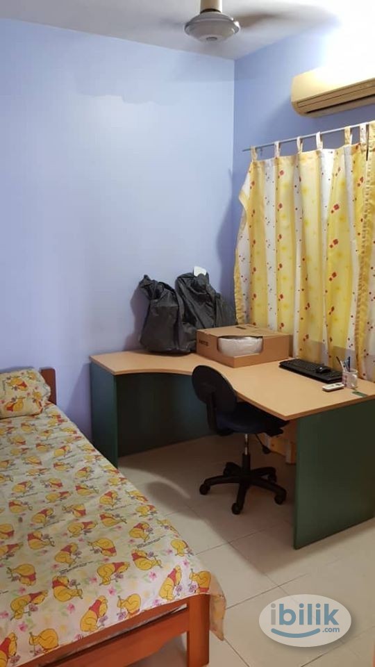 master bed room at pelangi utama condo - Image 2