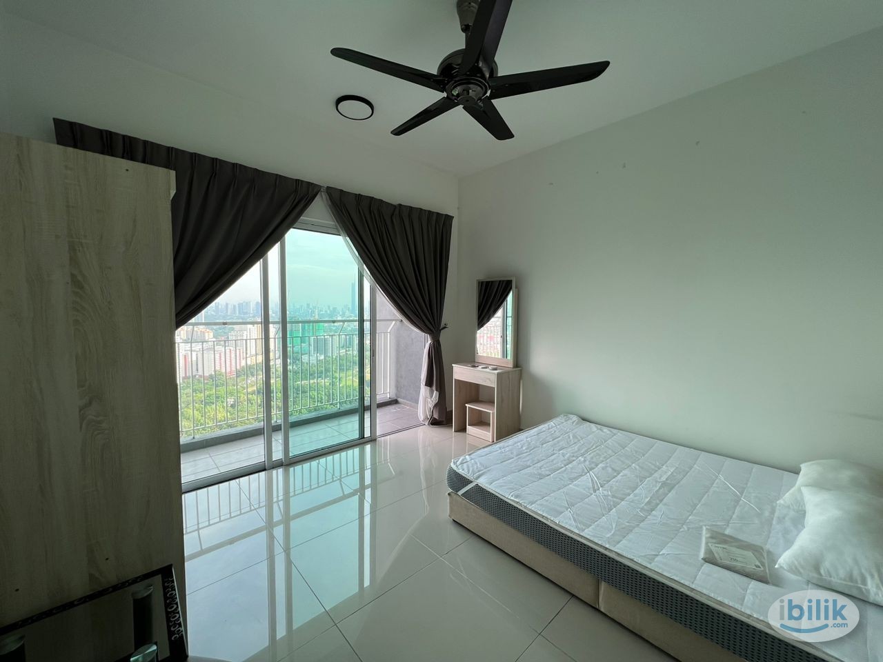 Cheapest Balcony Room At The Holmes Bandar Tun Razak HUKM Hospital Permaisuri - Image 1