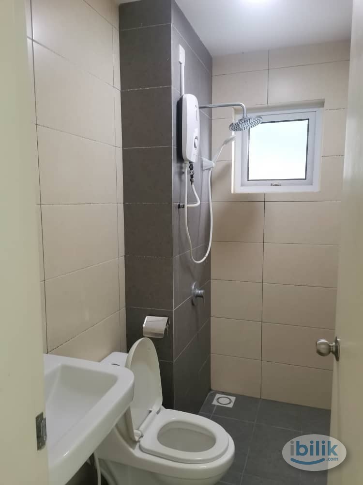 Cheapest Balcony Room At The Holmes Bandar Tun Razak HUKM Hospital Permaisuri - Image 4