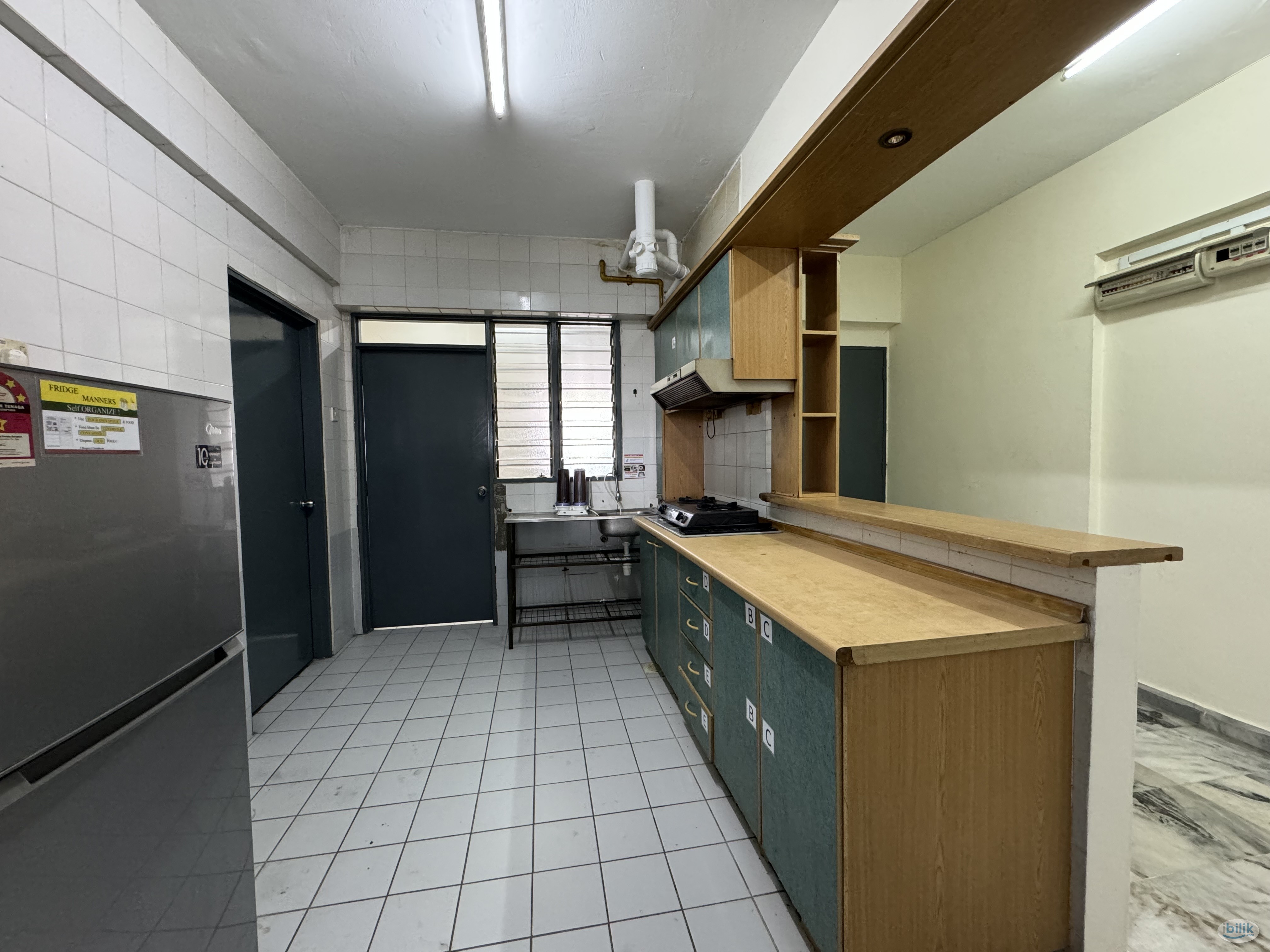 [WITH BALCONY] Middle Room at Seri Mas, Bandar Sri Permaisuri Cheras Taman Ikhsan Taman Ikan Emas Near MRT - Image 4