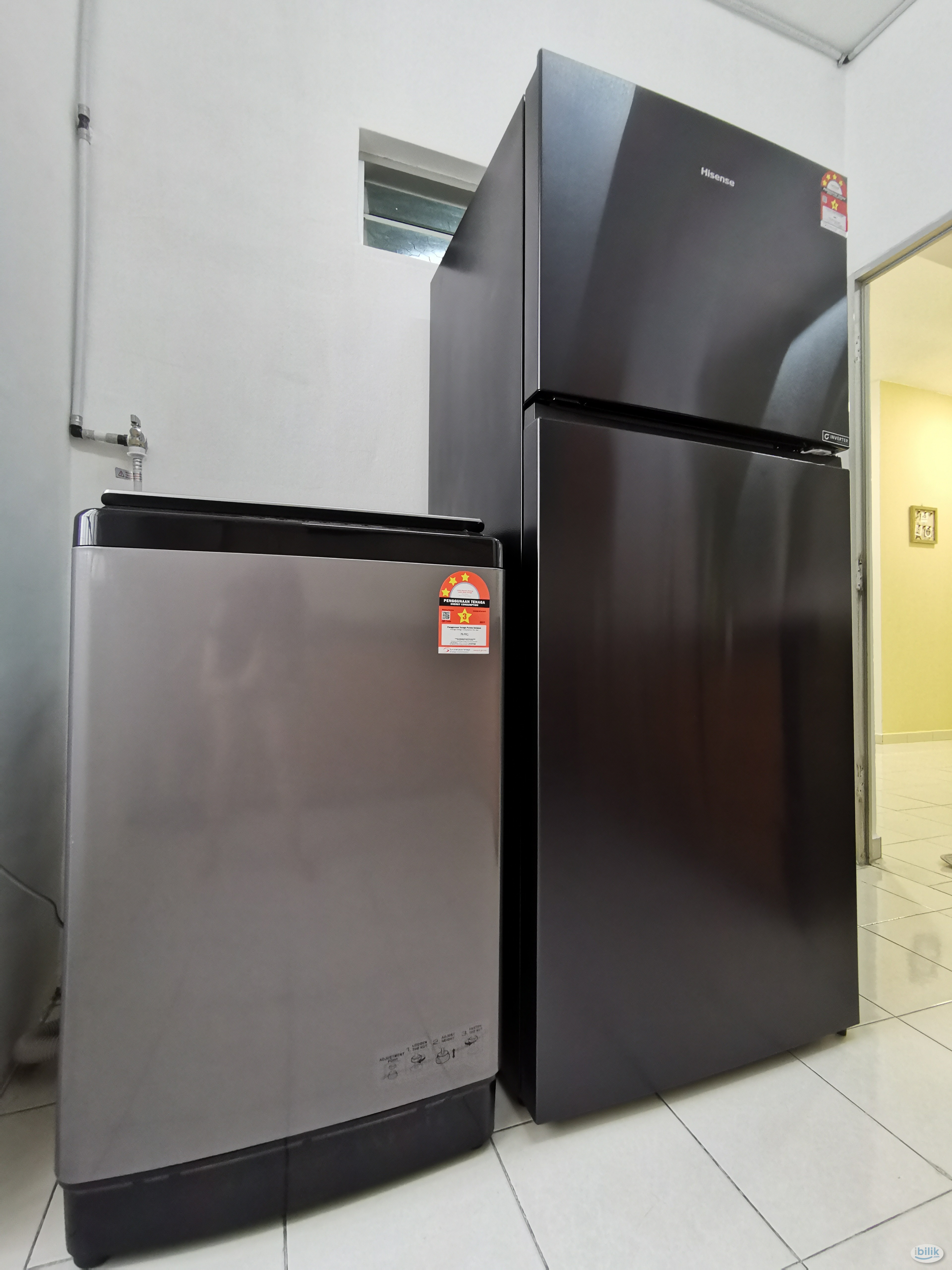 Middle Room at Putra Place, Bayan Indah - Image 3