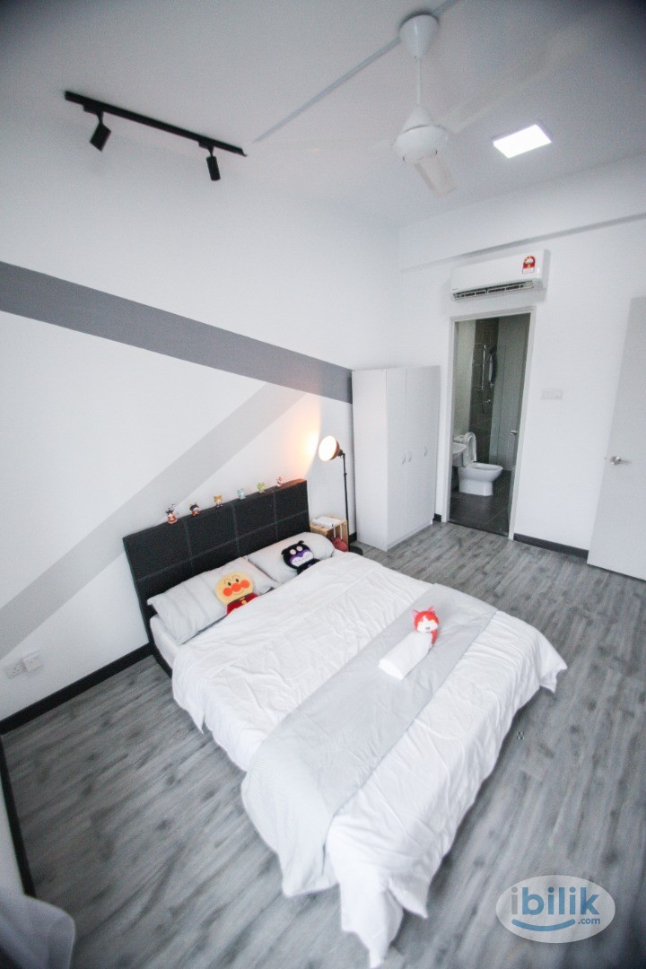 👉Master Room with bath nearby KL Sentral, ✅short walk to KTM and bus to KL Sentral. - Image 2