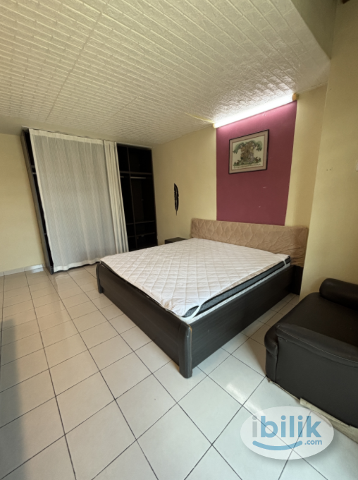 Master bedroom at Kulim, Kedah - Image 2