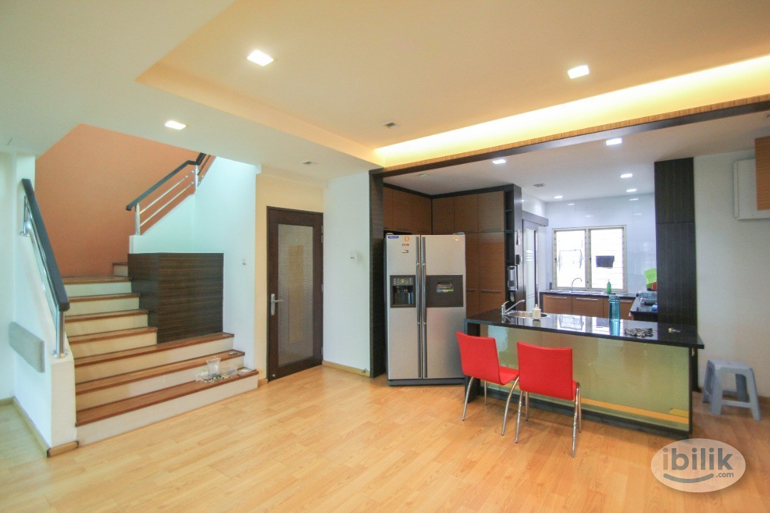 Single Room @ East Lake Residence, Seri Kembangan, KTM Serdang, The Mines Resort, South City Plaza, Serdang Raya Selatan - Image 5