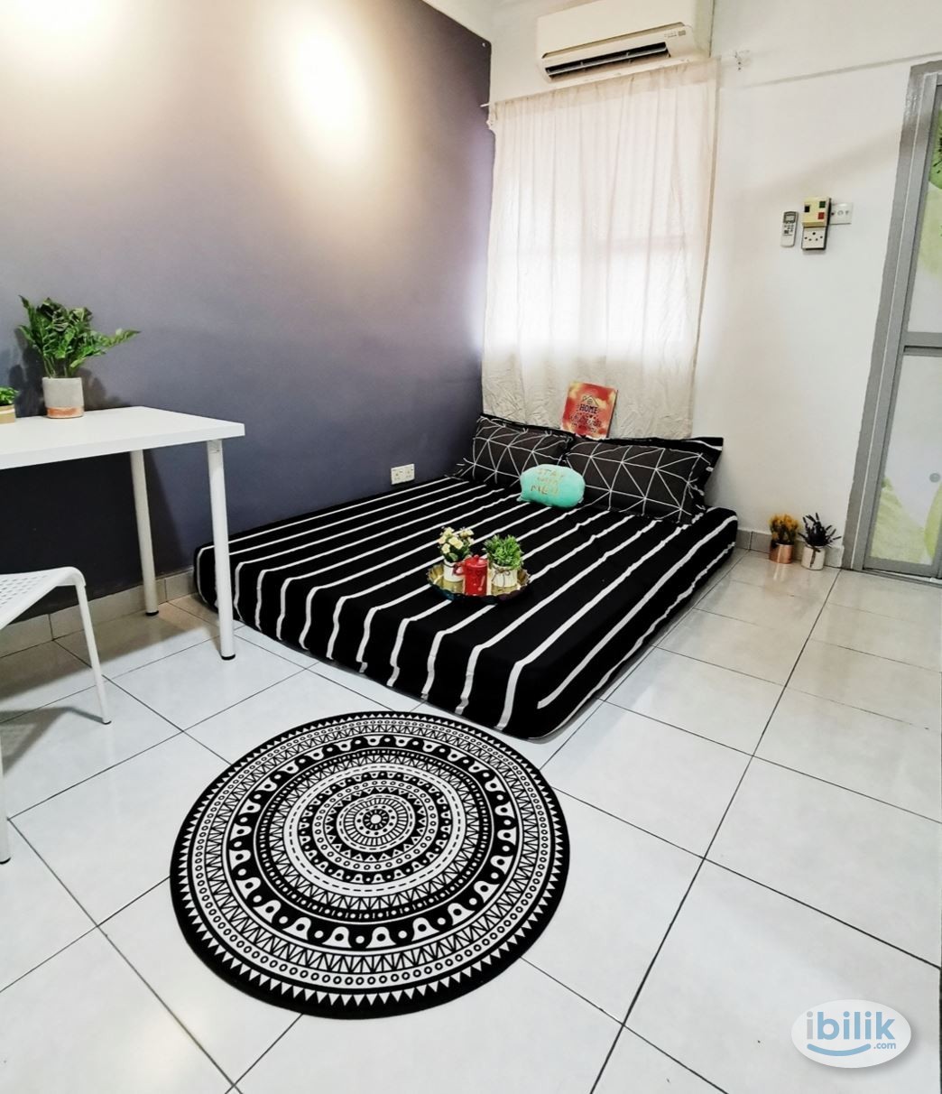 Master Room Private Toilet For Rent PJS 9/8 Walking Distance to Taylors, Sunway Pyramid, Monash - Image 5