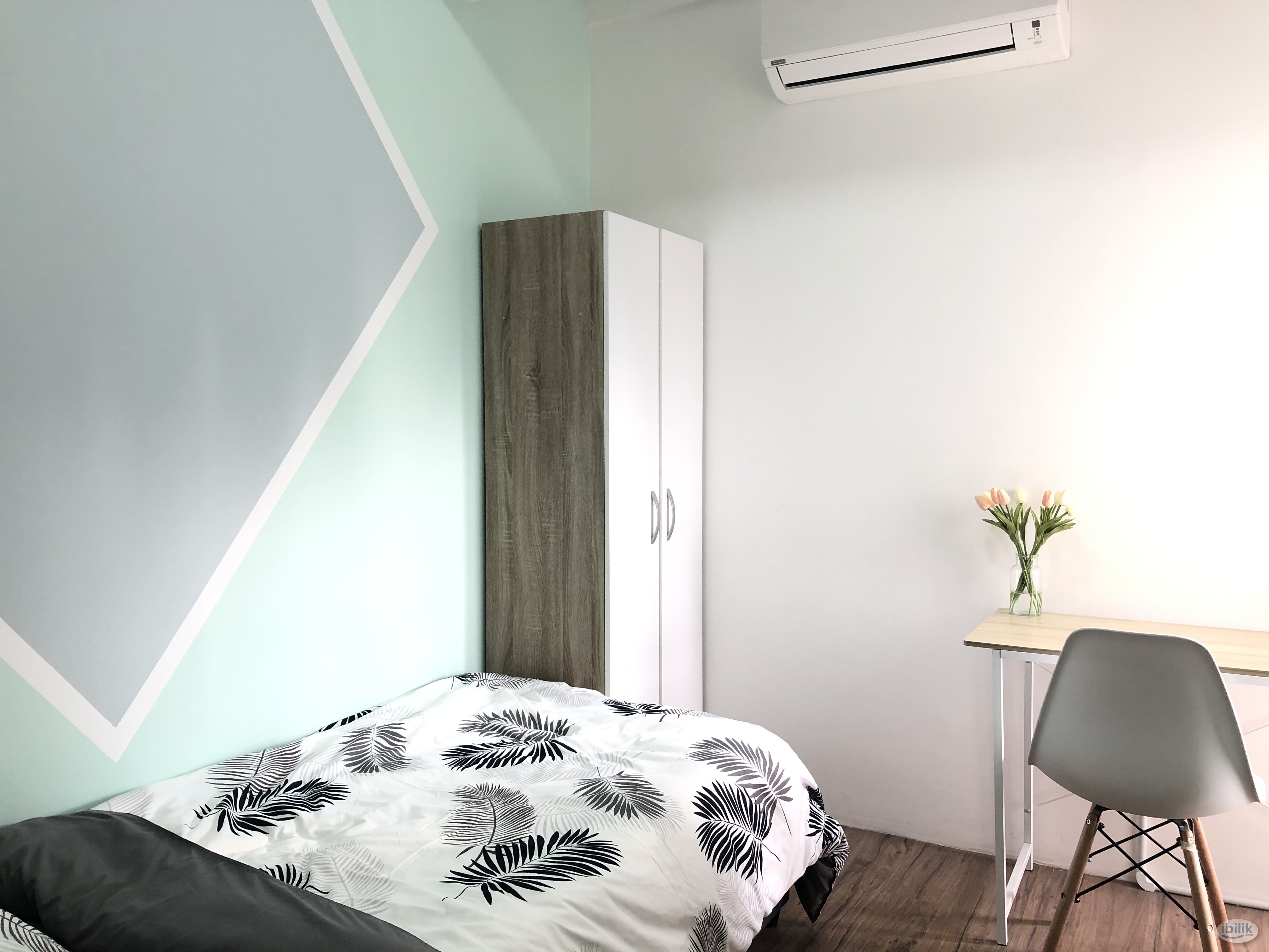 Small Room Fully Furnished in Gembira 737 Happy Garden - Image 2