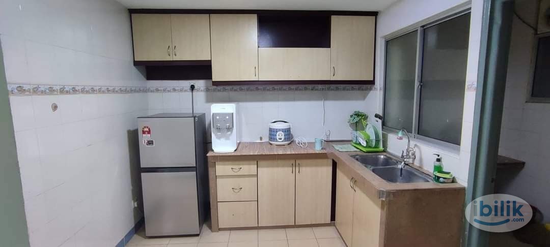 Middle Room at Melur Apartment, Sentul - Image 3