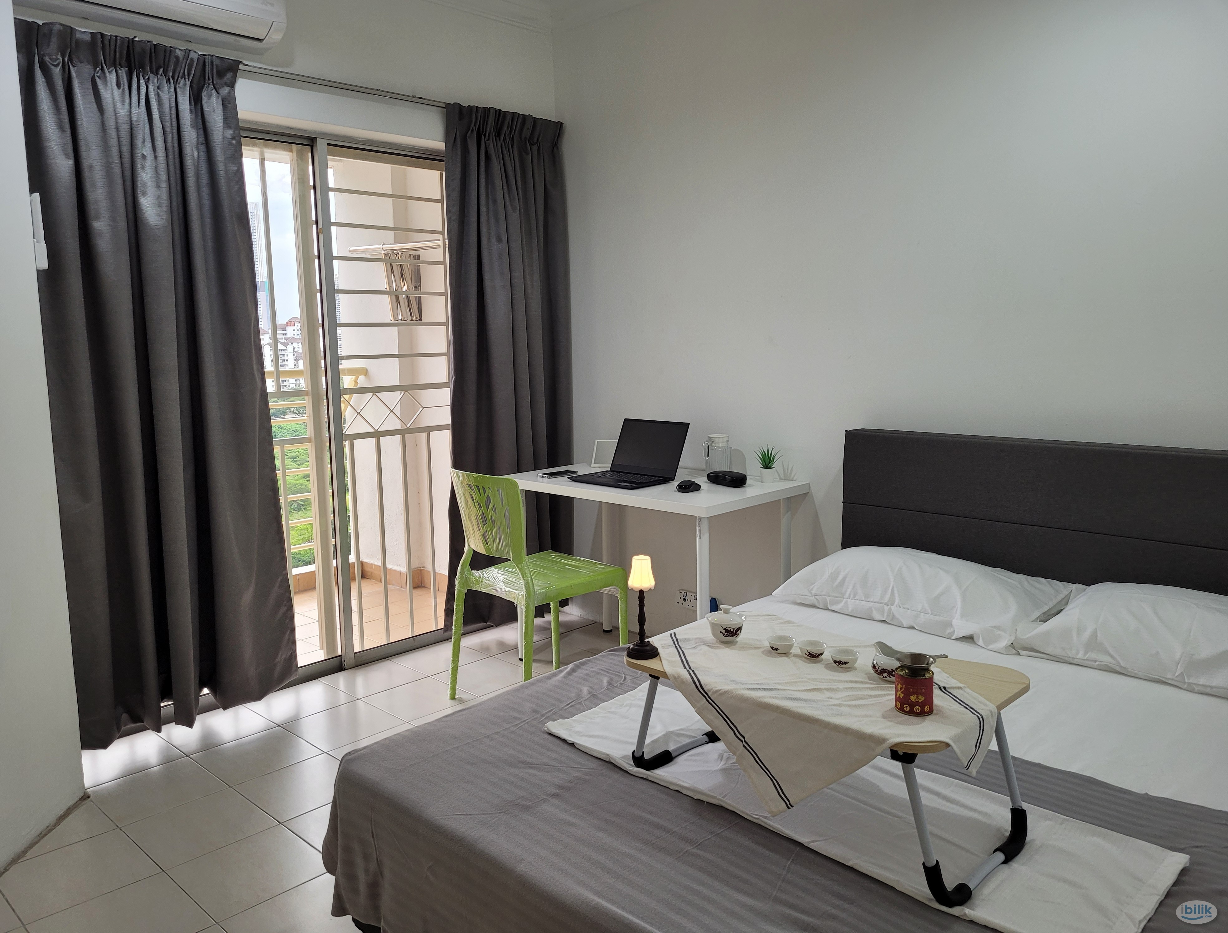 Super Clean Middle Room, F/F, All inclusive, Sunway Velocity, Visio, Signature office, near MRT - Image 1