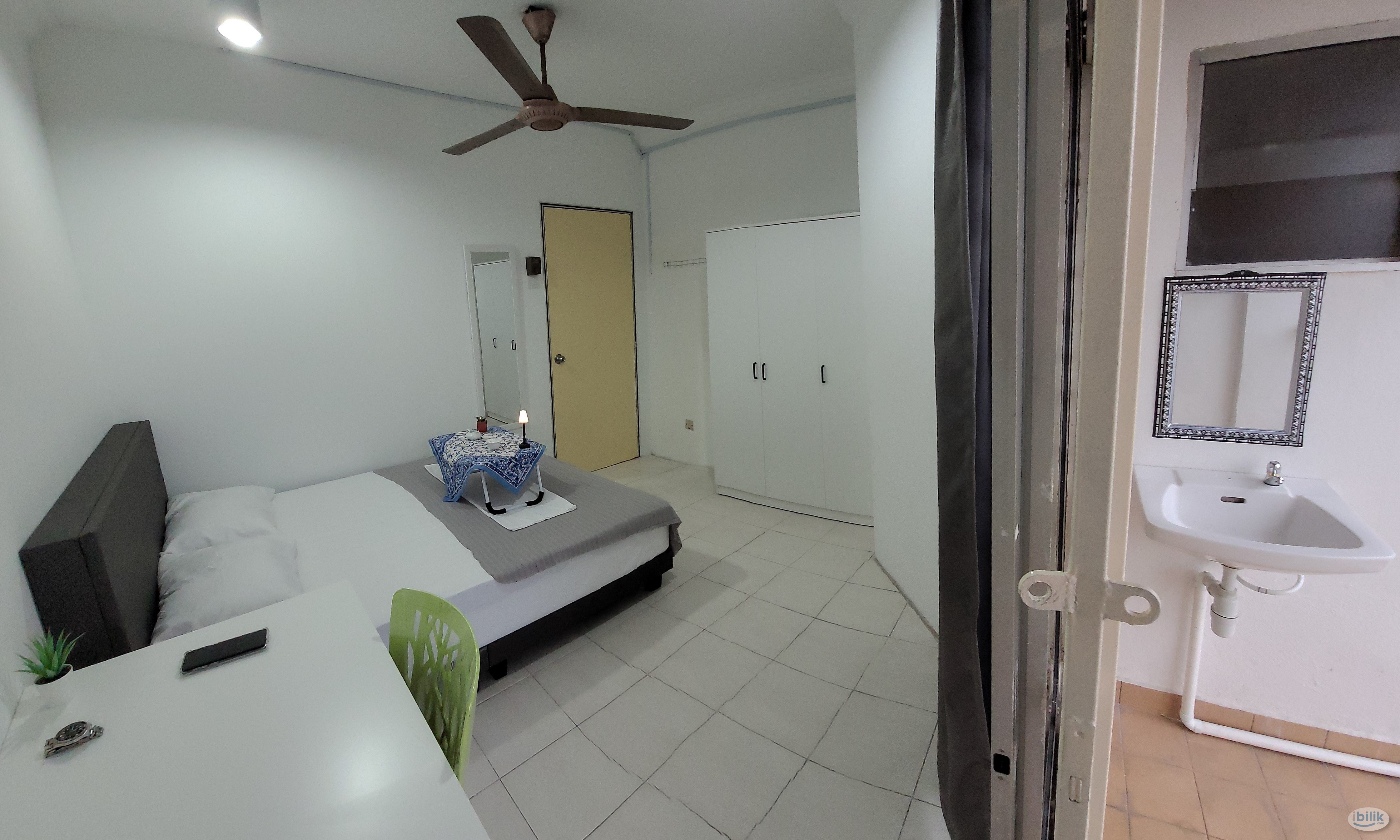 Super Clean Middle Room, F/F, All inclusive, Sunway Velocity, Visio, Signature office, near MRT - Image 2
