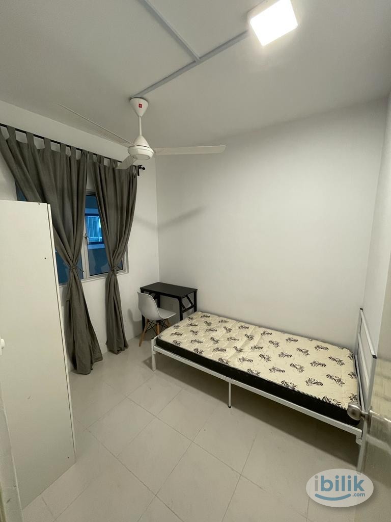 Female Single Non Sharing Room (Walk to LRT Sri Rampai) - Image 1