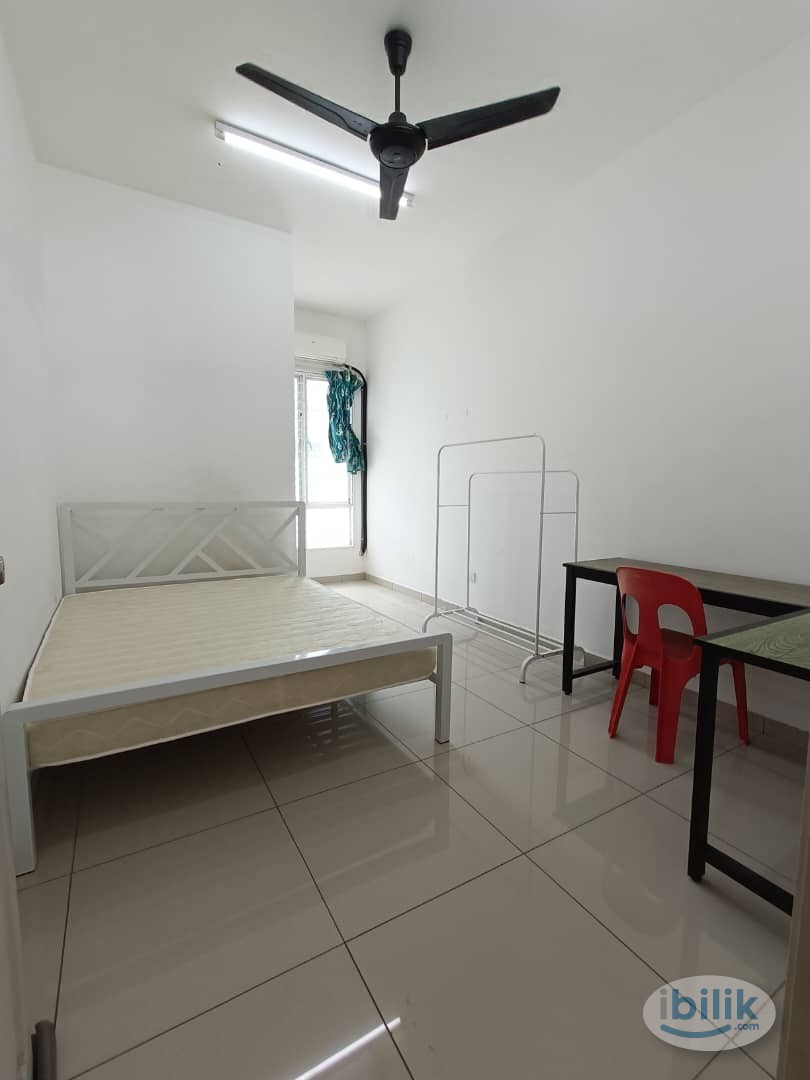 🤩Middle Room at Setia Alam🤩DRIVING TO SETIA CITY MALL🚗DRVING DISTANCE TO TOP GLOVE🚗DRIVING DISTANCE TO SETIA TAIPAN🚗SETI - Image 2