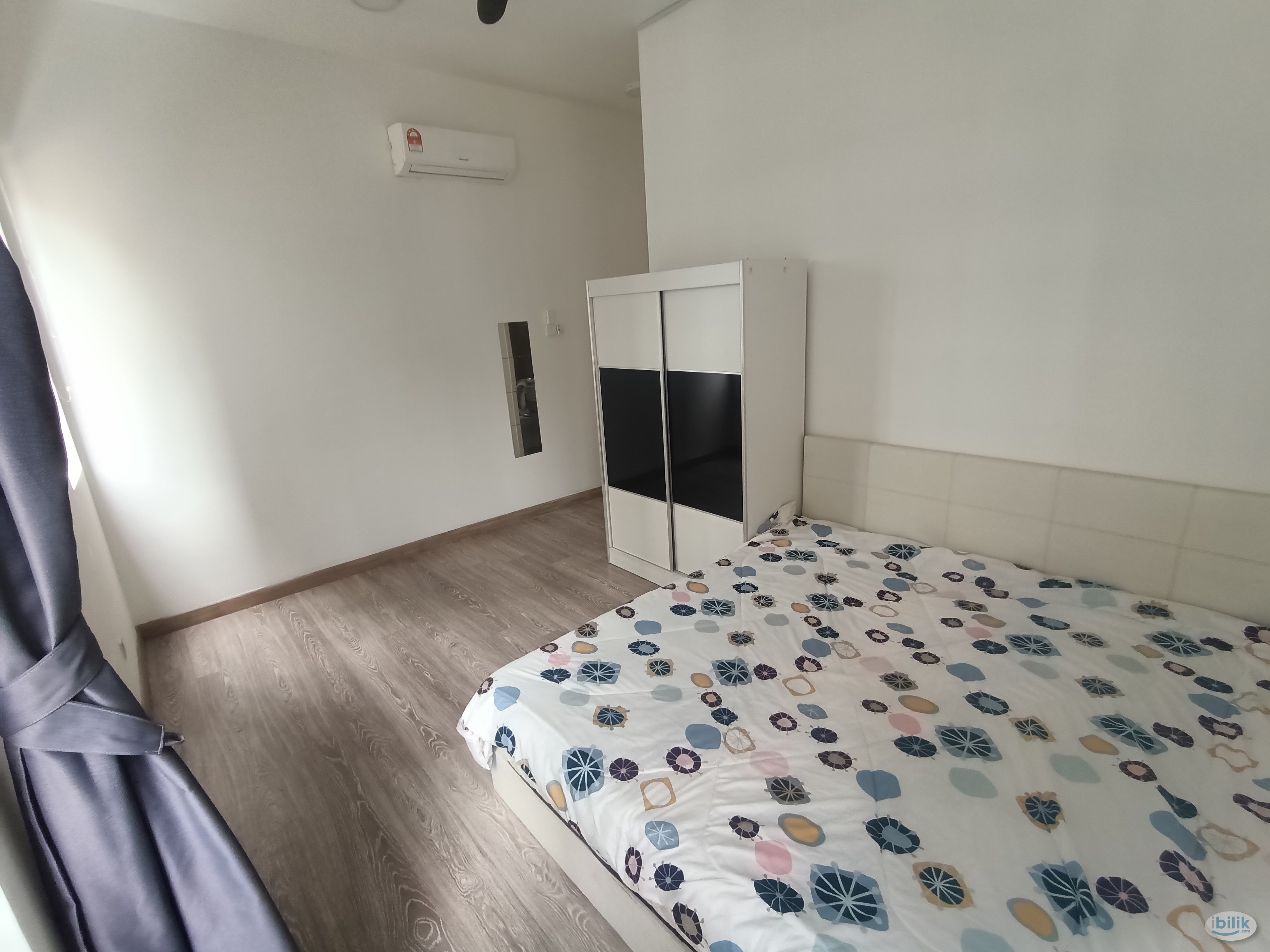 Master Room at South View, Bangsar South - Image 2