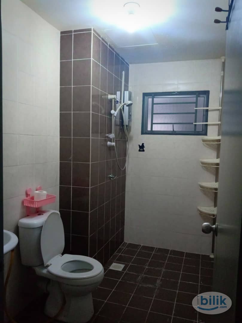 Female Unit Immediate Move In BIG Master Room at Suria Jelatek Residence, Ampang Hilir 5 minutes LRT Jelatek - Image 2