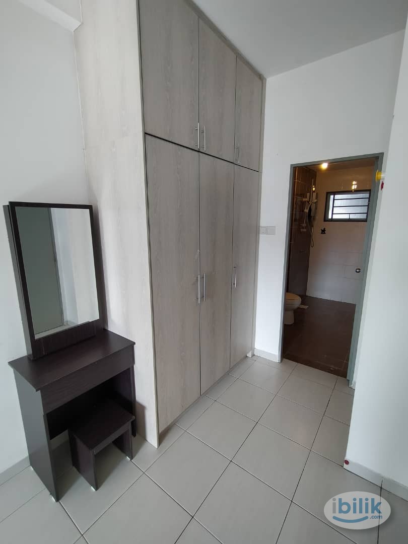 Female Unit Immediate Move In BIG Master Room at Suria Jelatek Residence, Ampang Hilir 5 minutes LRT Jelatek - Image 4