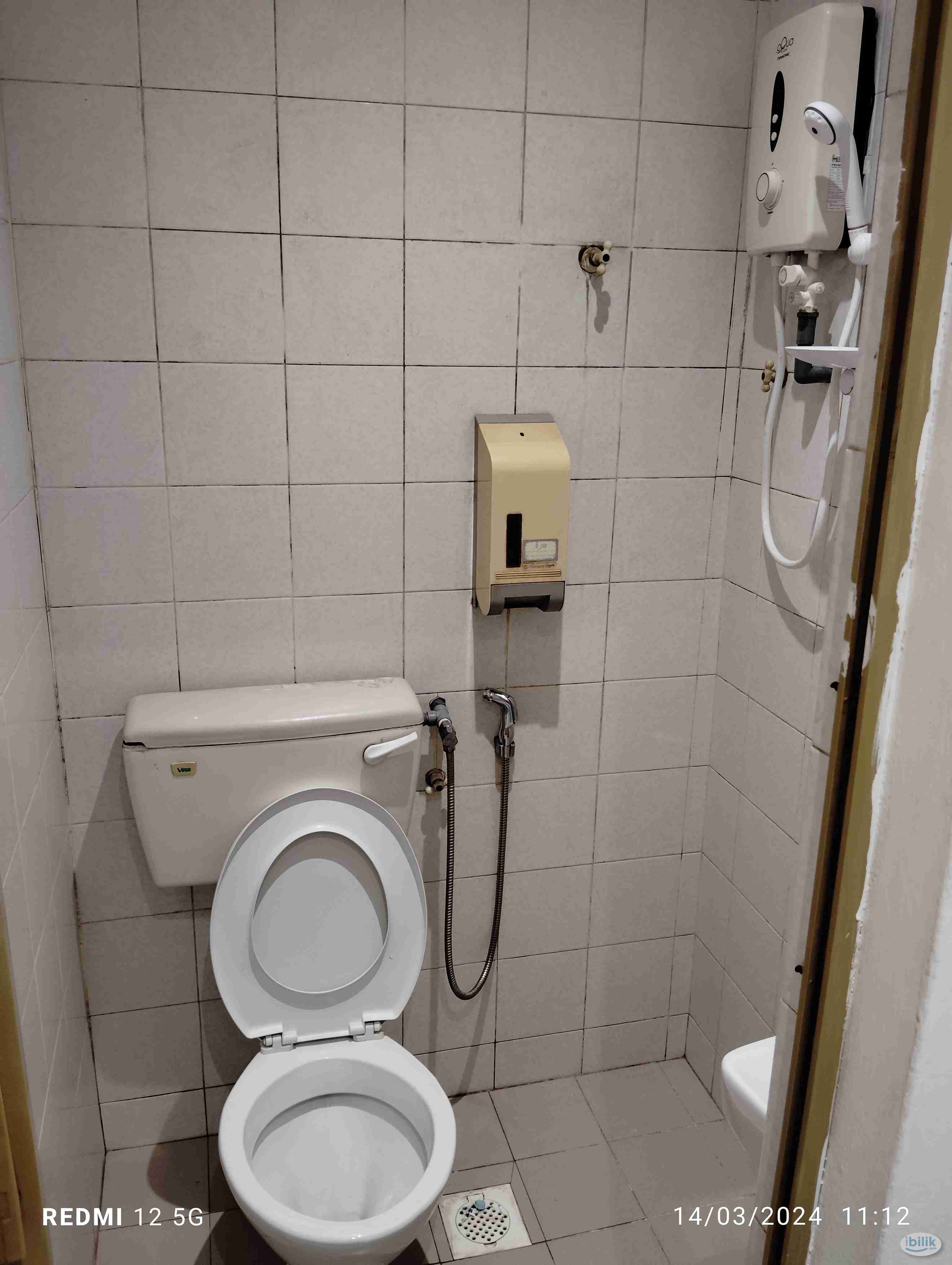 🚶‍♂️ 3 Mins walking distance to Damansara Uptown ROOM FOR RENT IN SS21 - Image 1