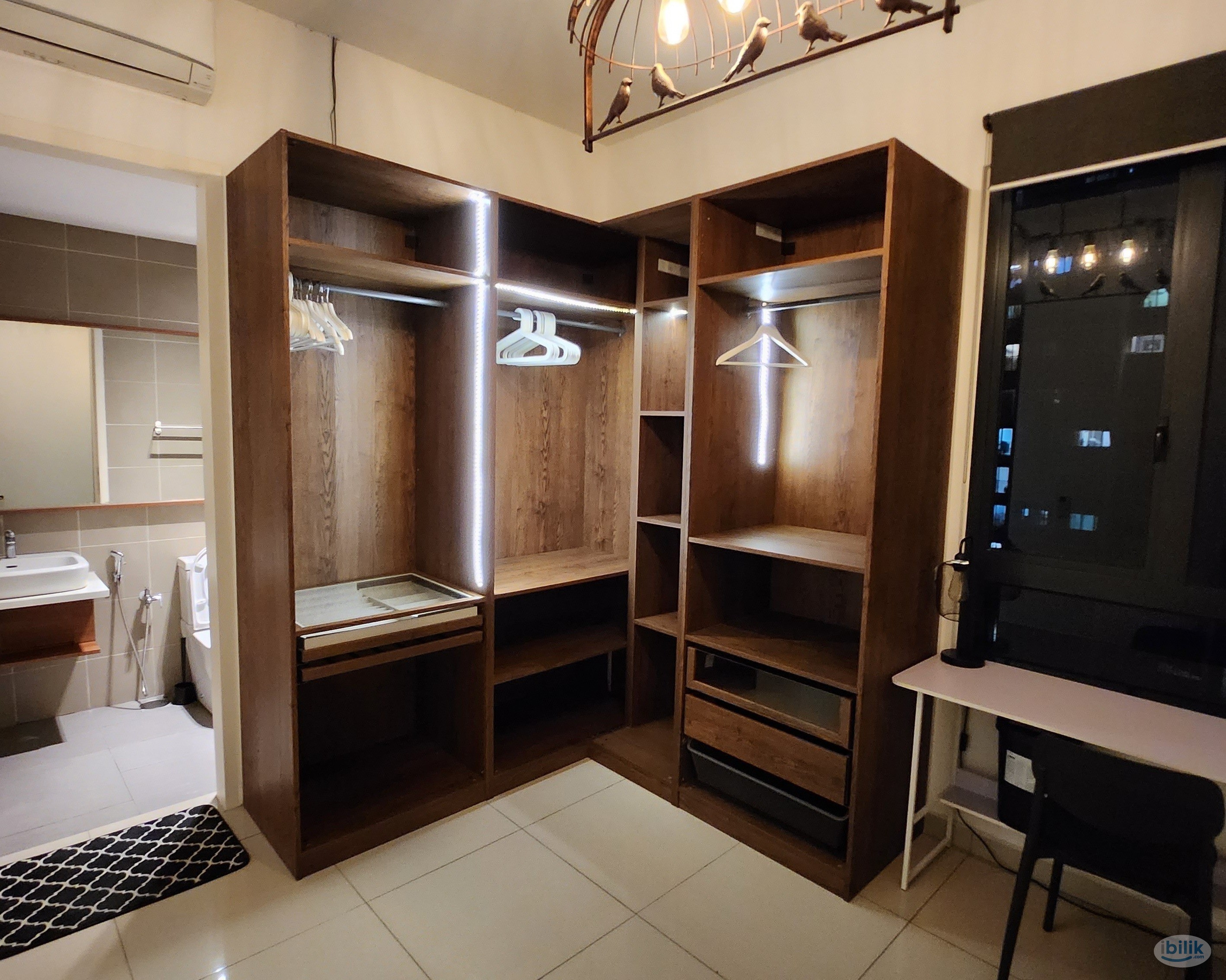 Master Room at Nidoz Residences, Desa Petaling - Image 2