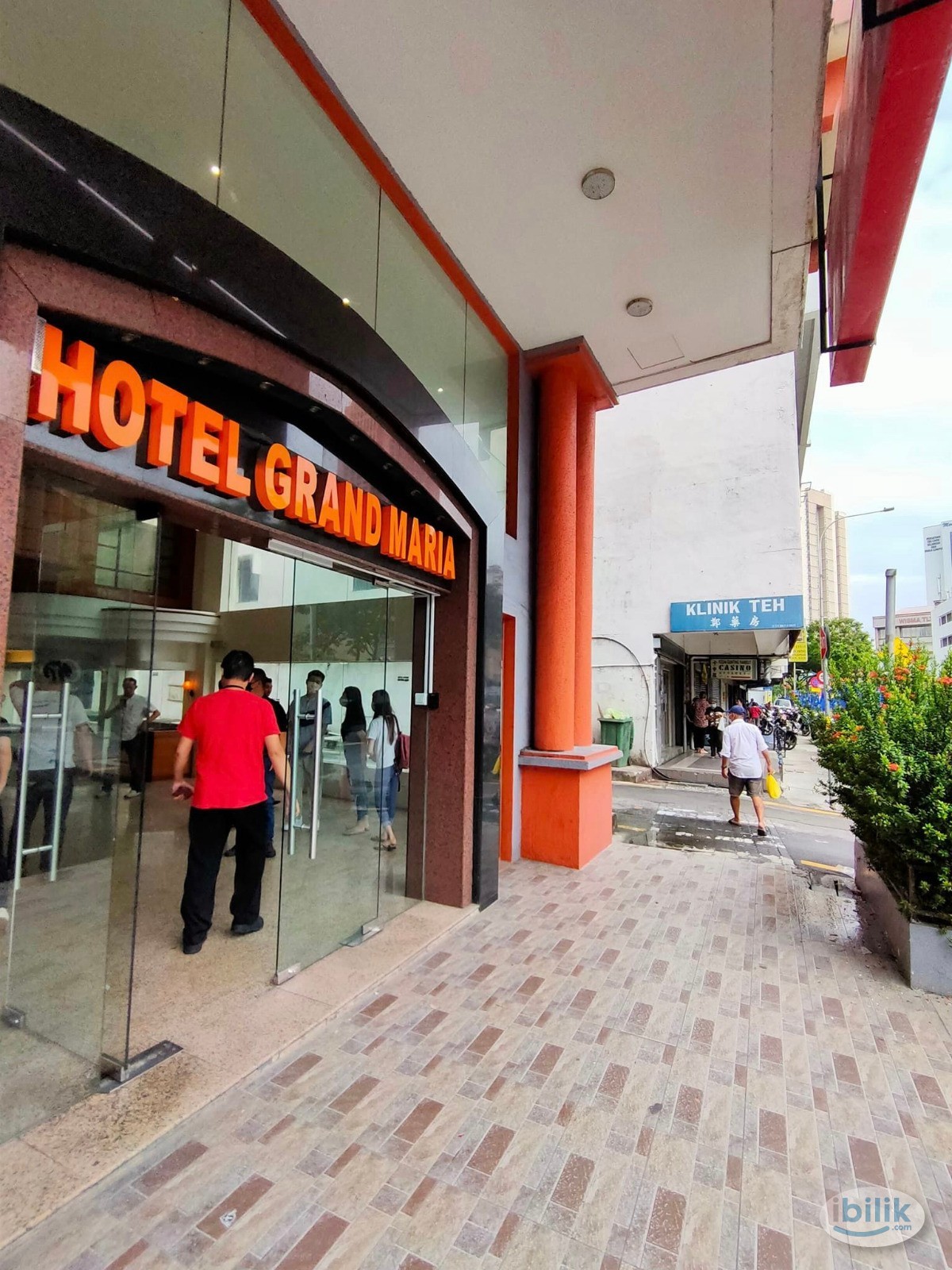 [Grand Maria] Queen Bed in Master Room @ Titiwangsa, Kuala Lumpur Near PWTC / Chow Kit / LRT Station 🚡 - Image 3