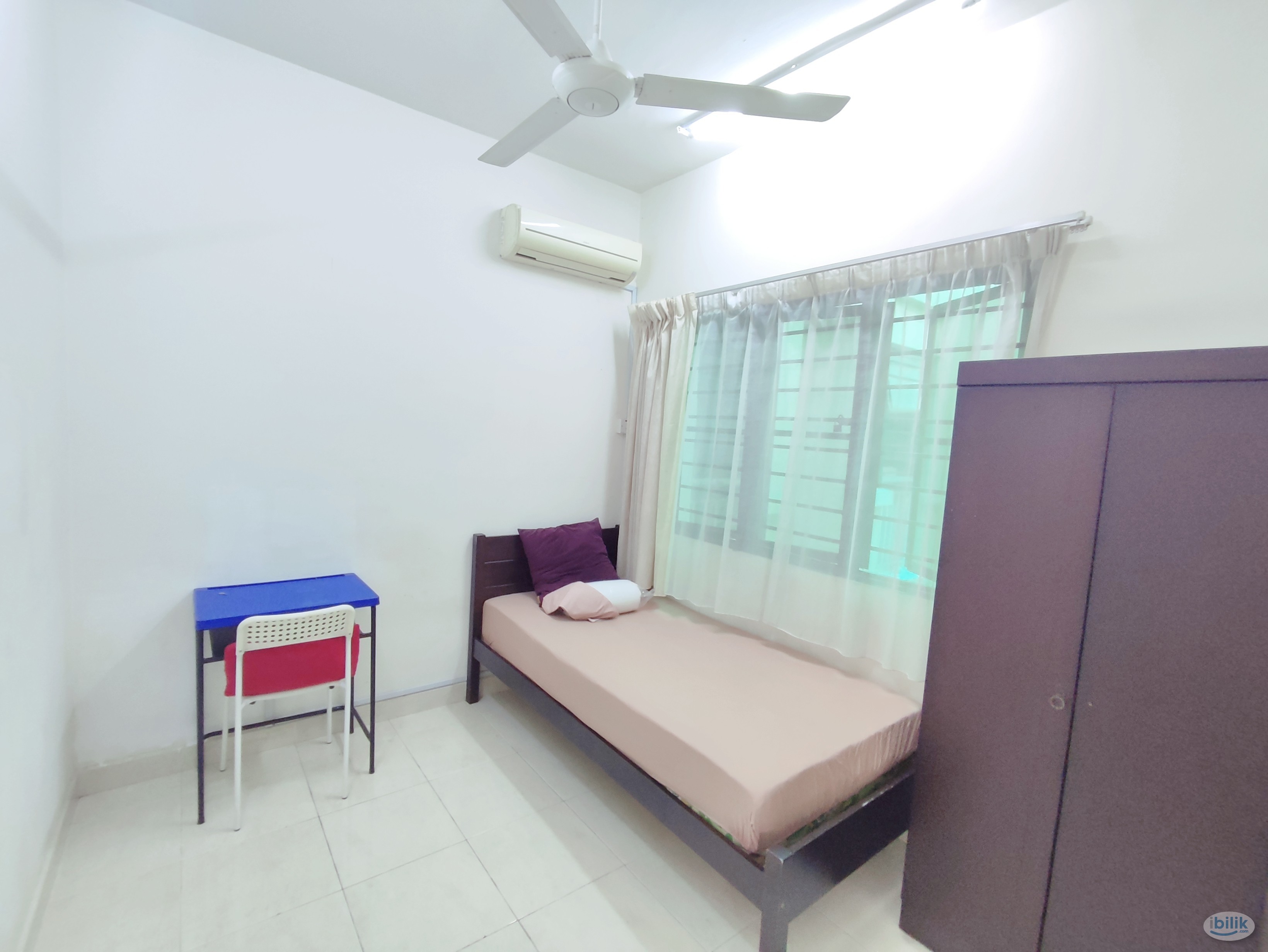 single room available at pelangi utama - Image 1