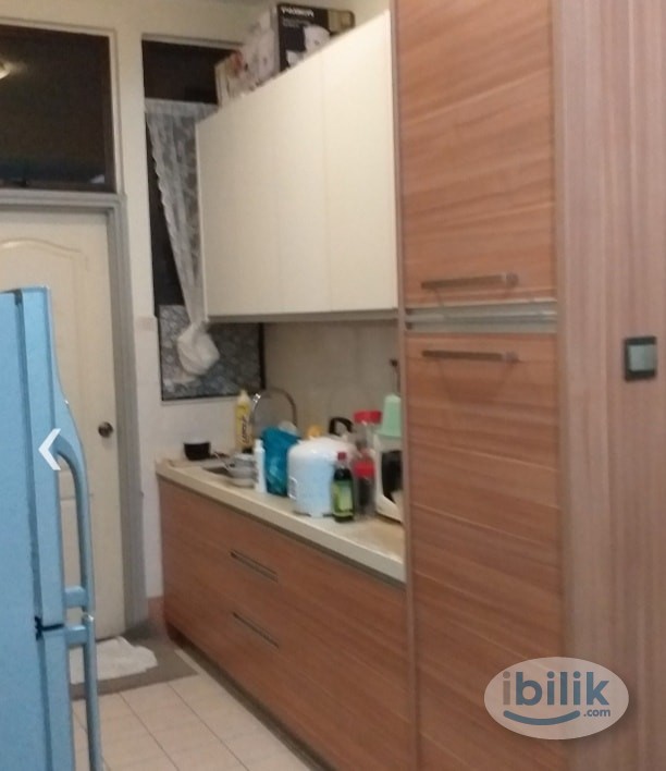 Female middle room at ken damansara - Image 2