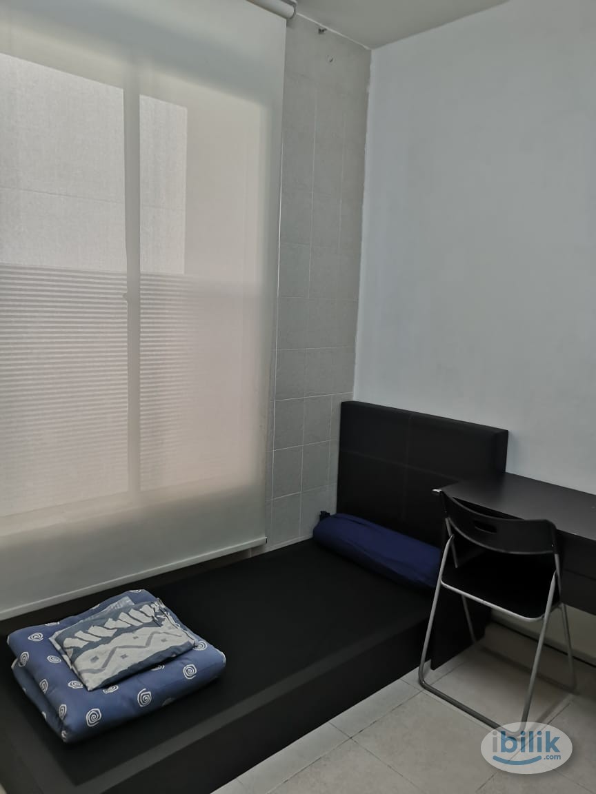 Small Room at Cyberia SmartHomes, Cyberjaya - Image 3