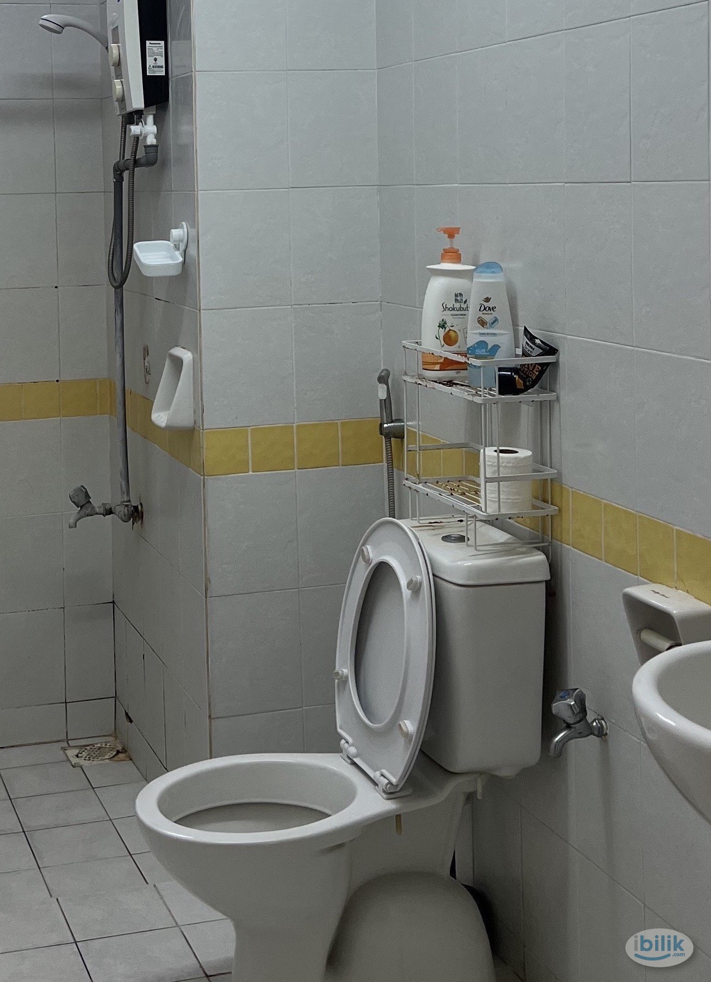 Small Room at Cyberia SmartHomes, Cyberjaya - Image 1