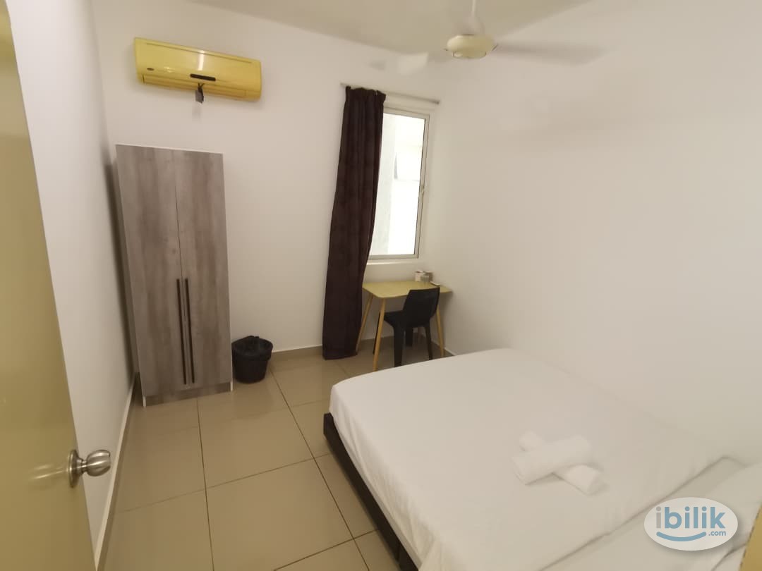 Middle Room at Pacific Place, Ara Damansara - Image 3