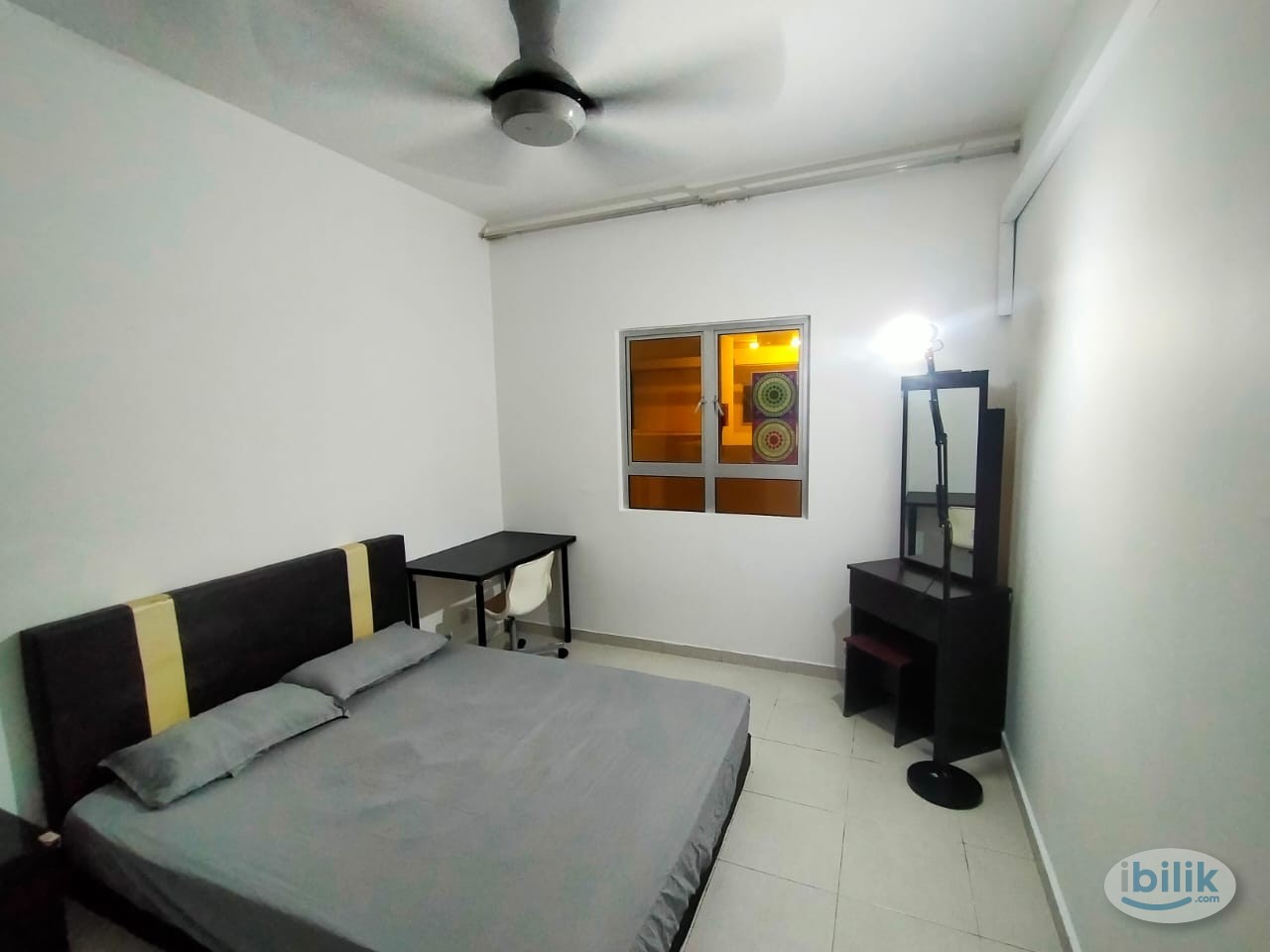 Middle Room at Suria Jelatek Residence, Ampang Hilir - Image 1