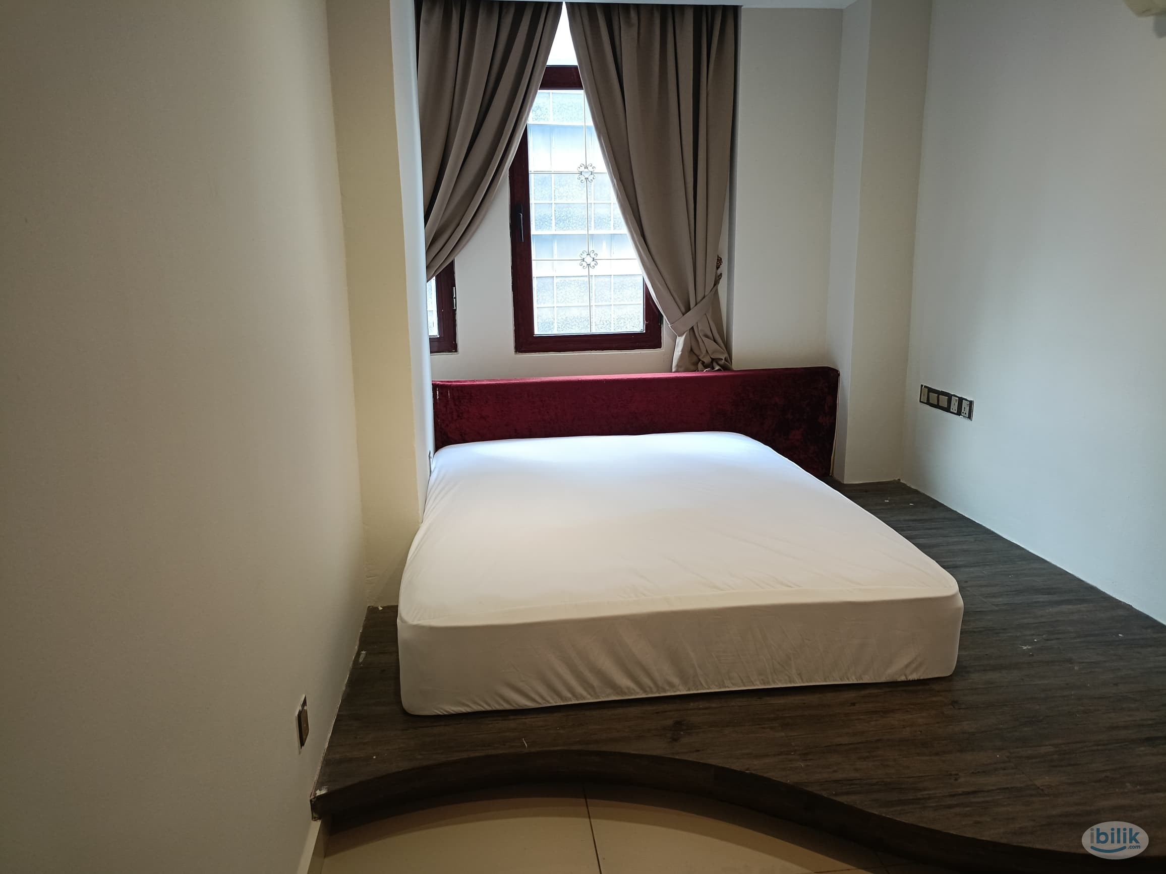 Beautiful Master Room At Masjid Jamek - Image 1