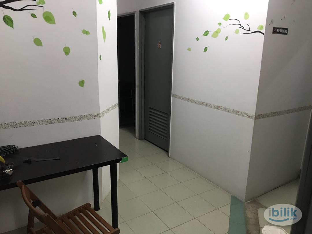 Single Room at Medan Putra Business Centre, Bandar Menjalara - Image 2